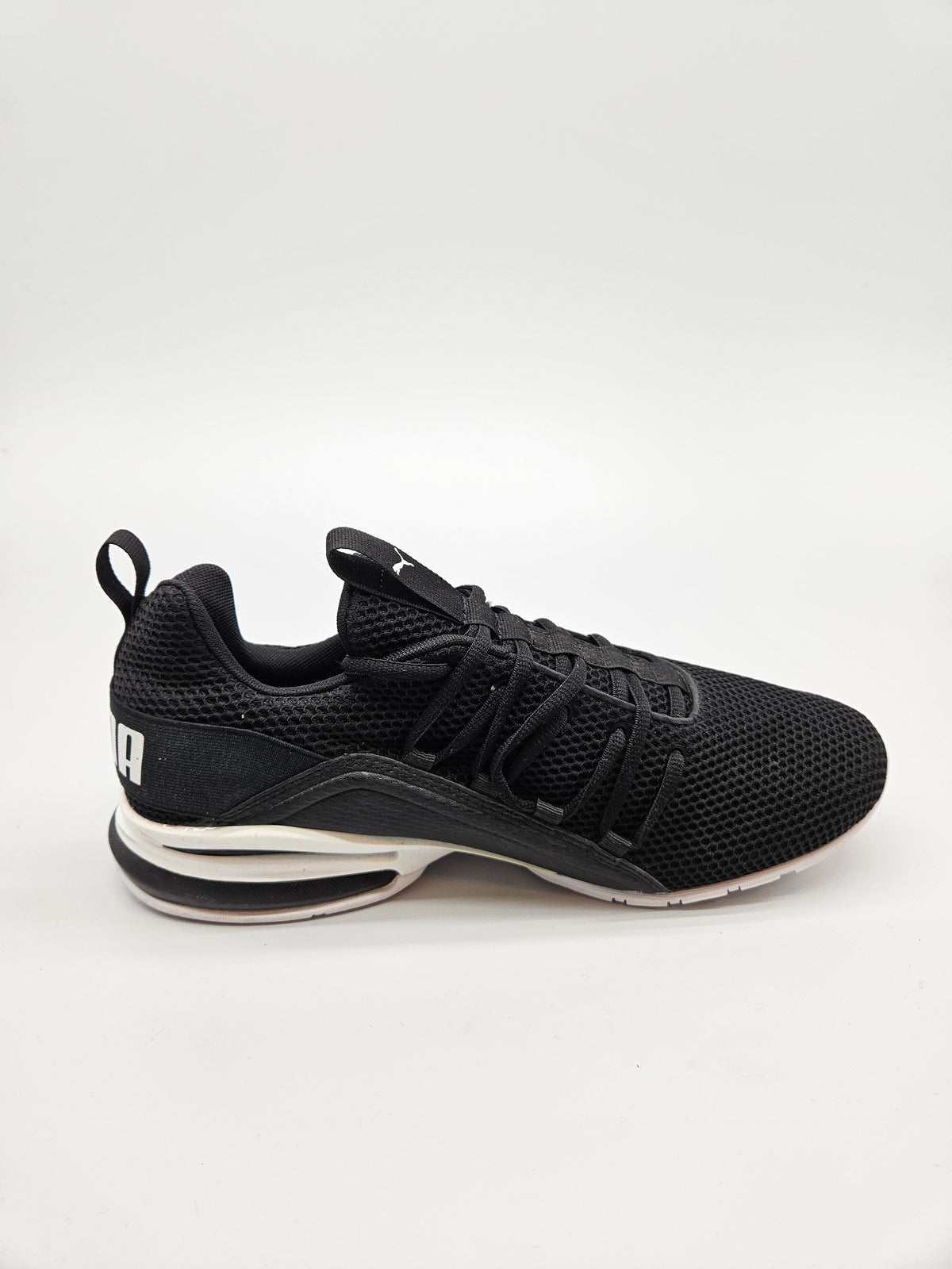 PUMA ORIGINAL NOVI PATIKI BR 45