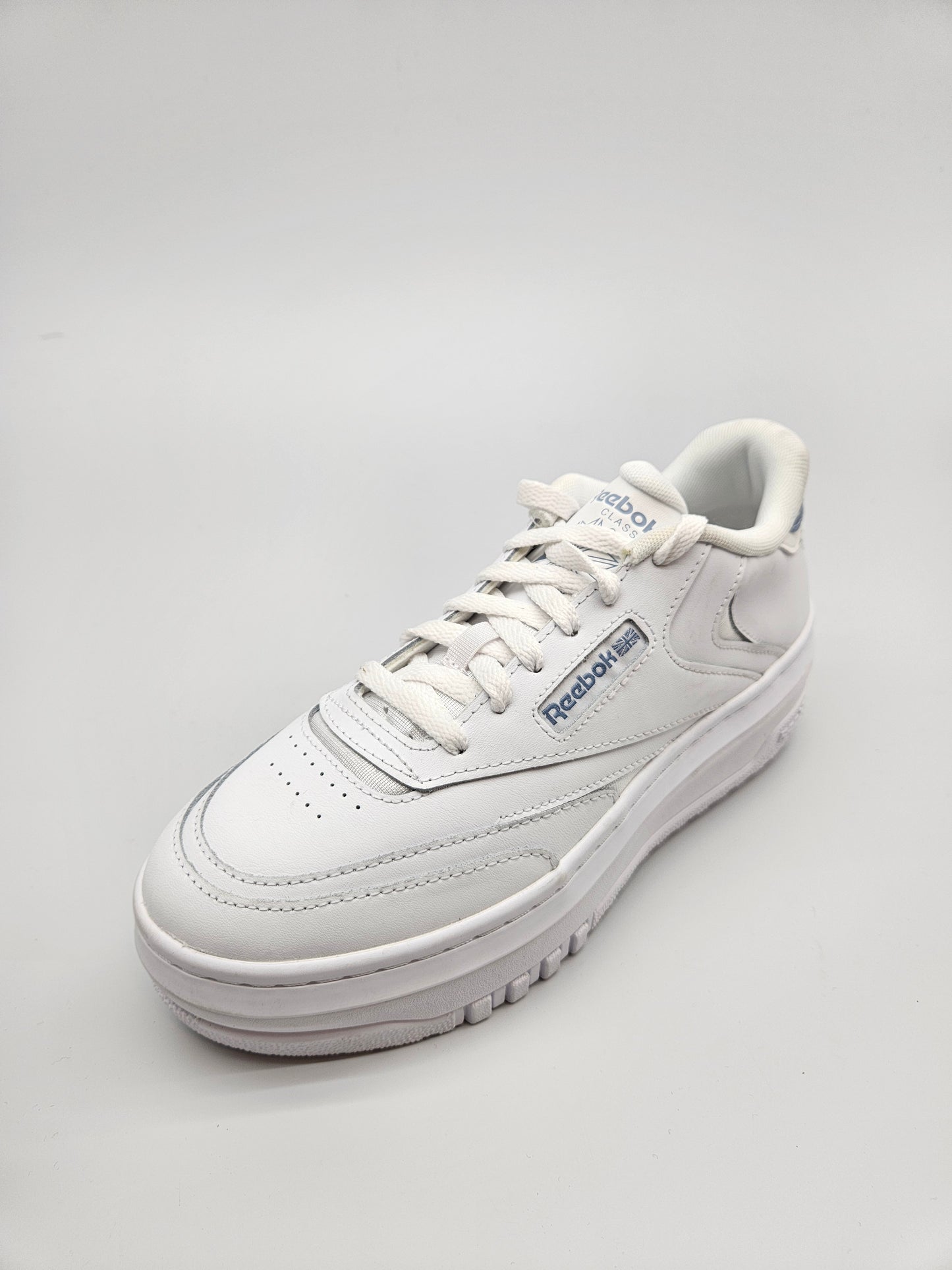 REEBOK NOVI ORIGINAL PATIKI BR 39