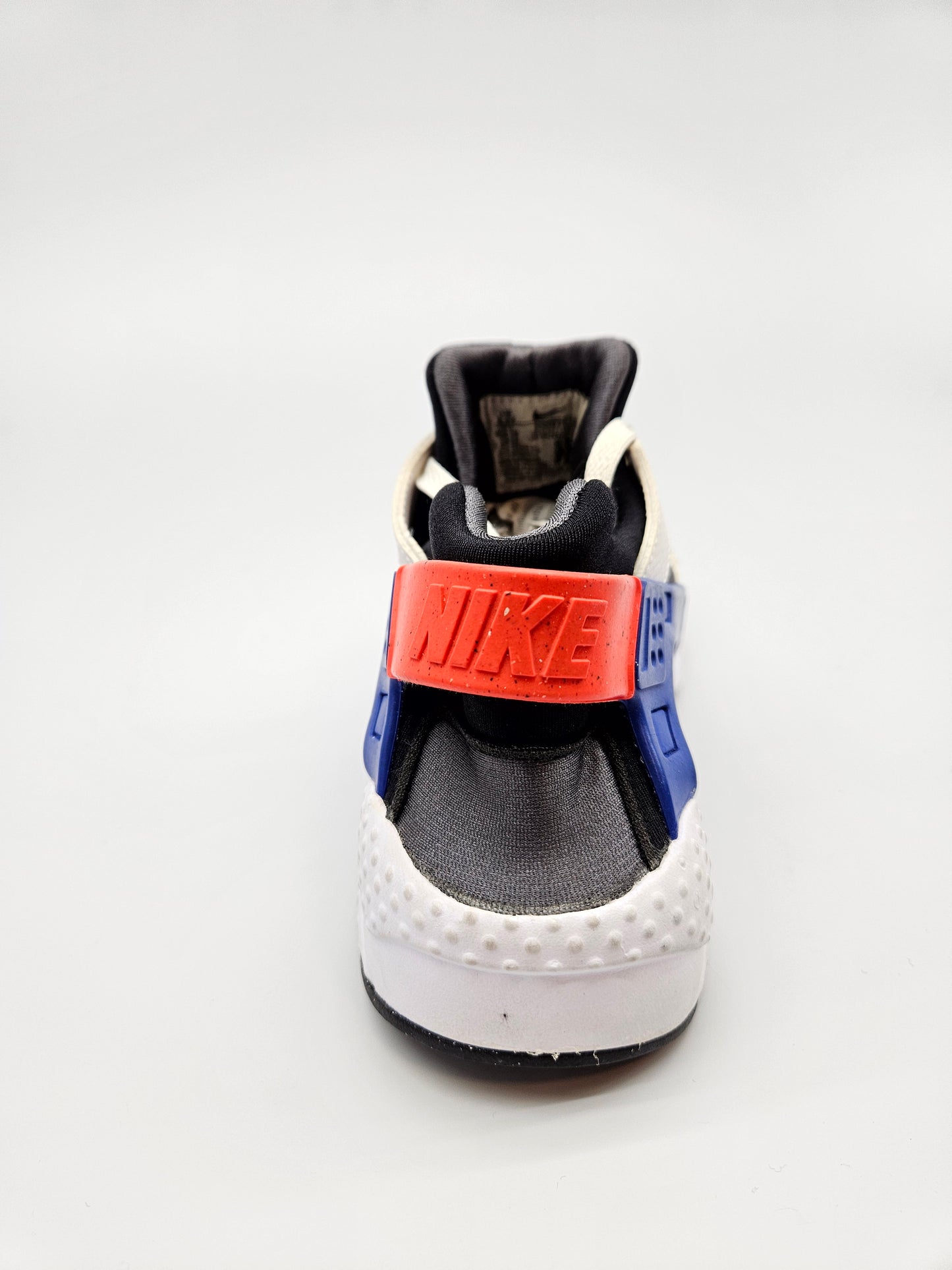 NIKE HUARACHE NOVI ORIGINAL PATIKI BR 38