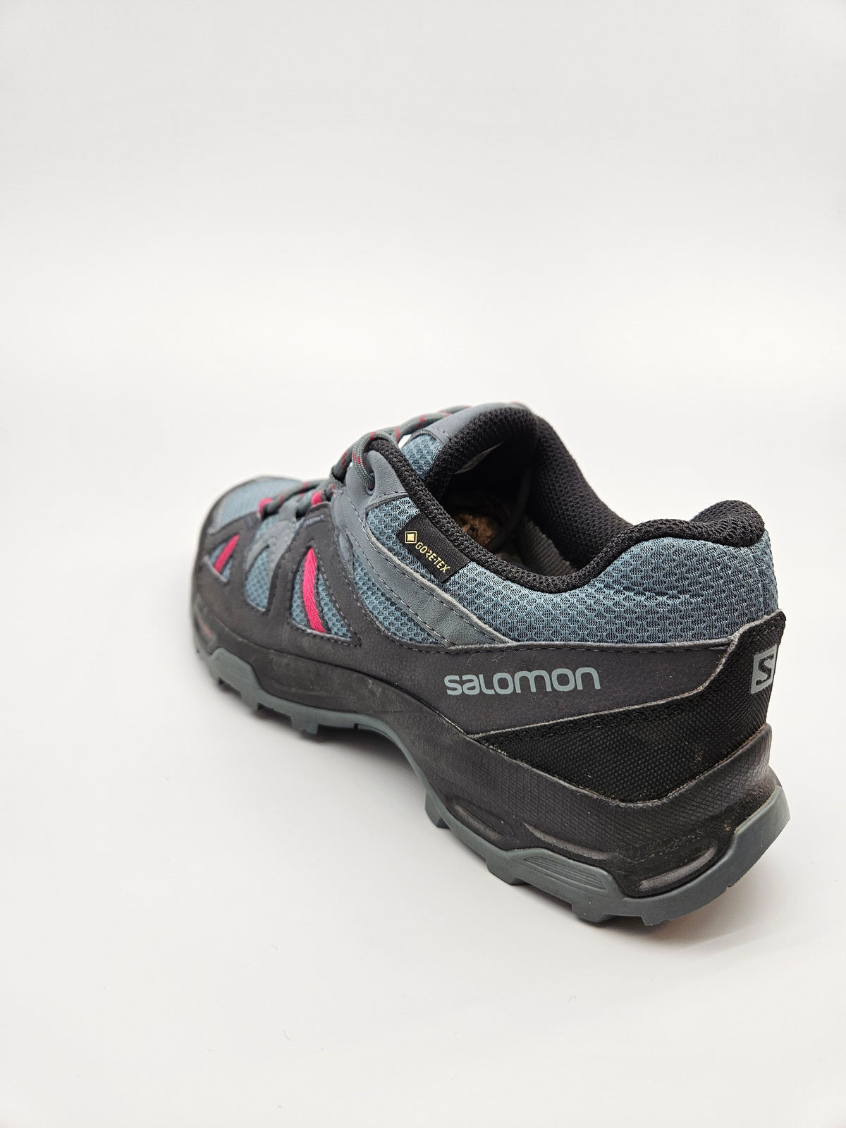 SALOMON GORETEX ORIGINAL PATIKI BR 38.5