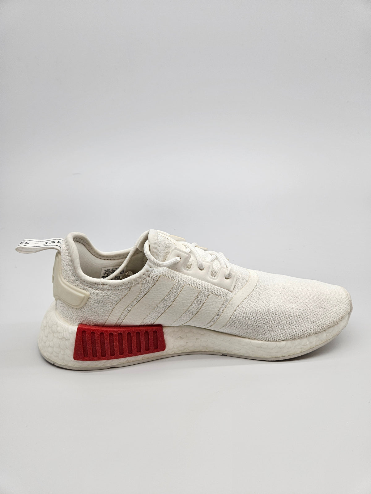ADIDAS ORIGINAL NOVI PATIKI BR 42.5