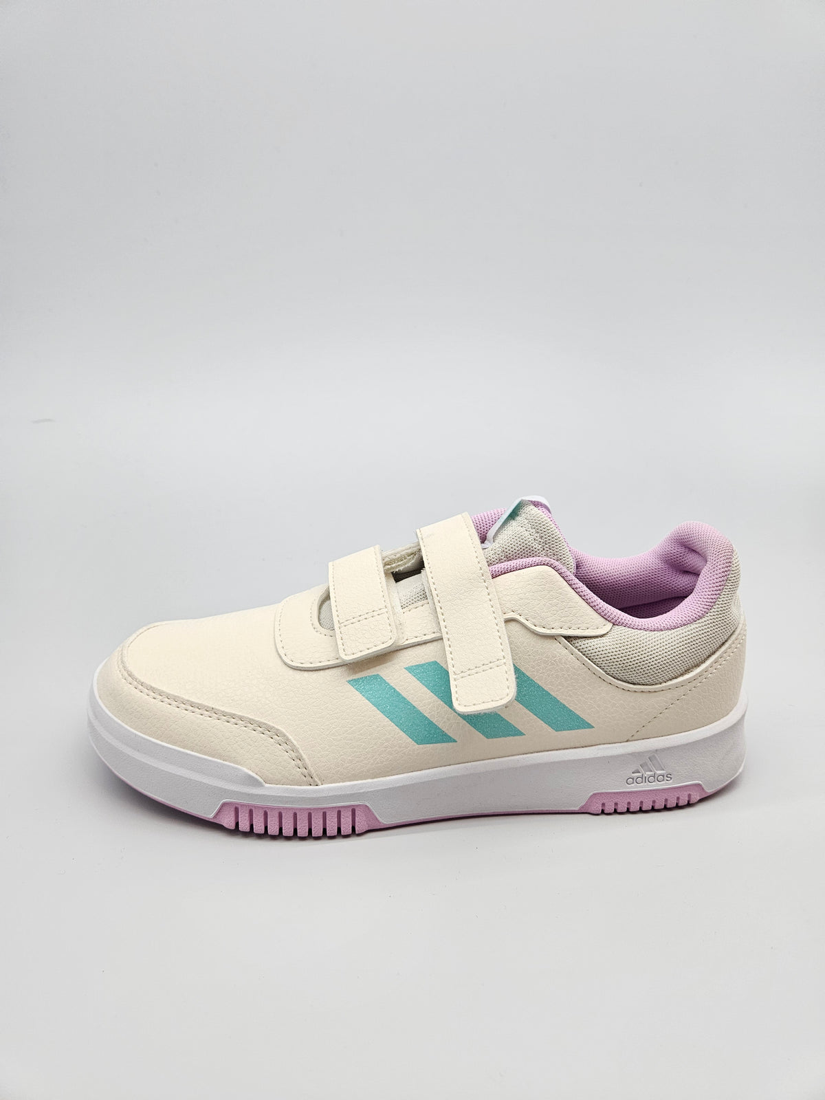 ADIDAS NOVI ORIGINAL PATIKI BR 40