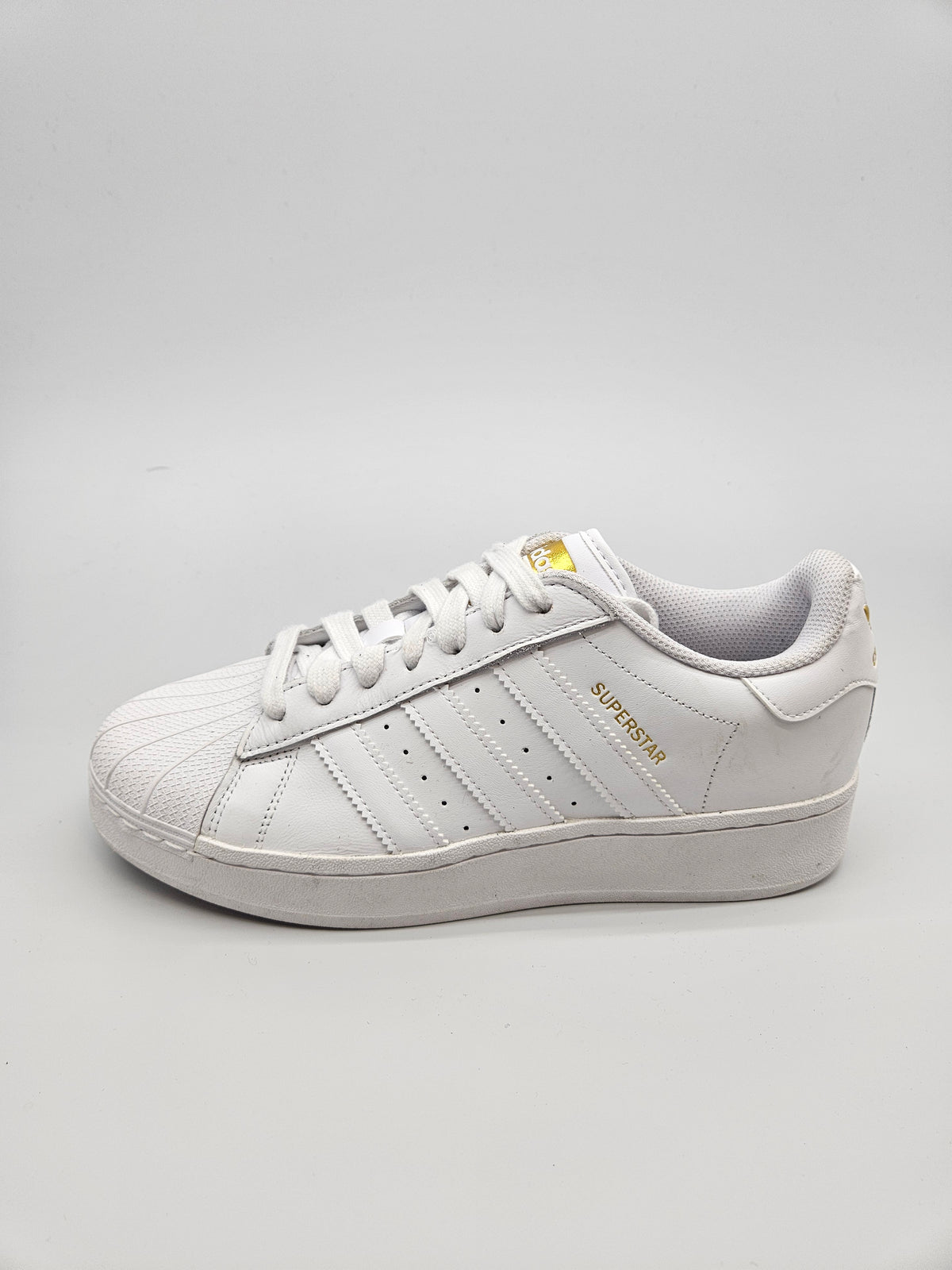 ADIDAS SUPERSTAR NOVI ORIGINAL PATIKI BR 43