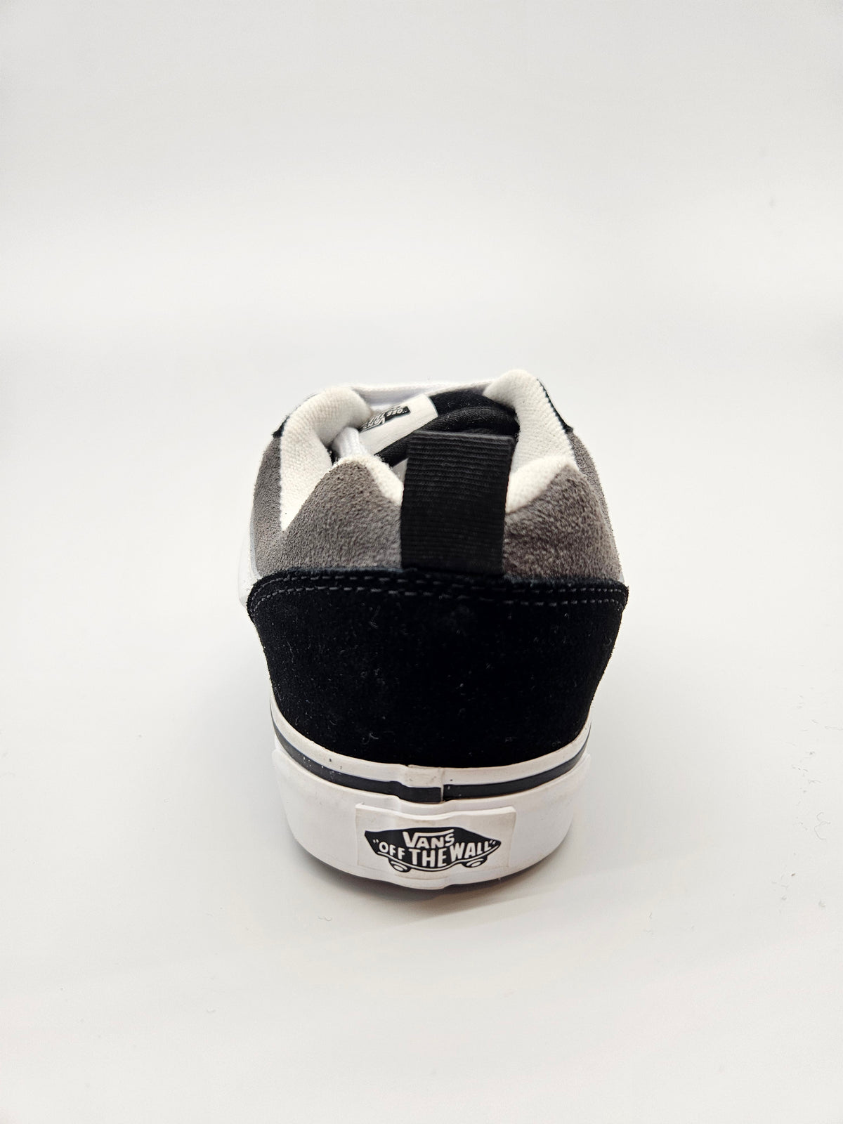 VANS NOVI ORIGINAL PATIKI BR 37