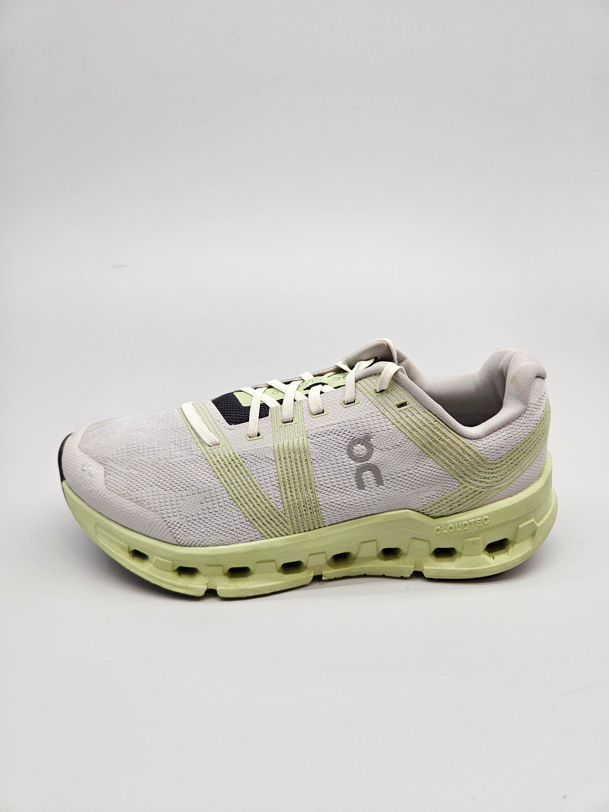 ON RUNNING ORIGINAL PATIKI BR 40