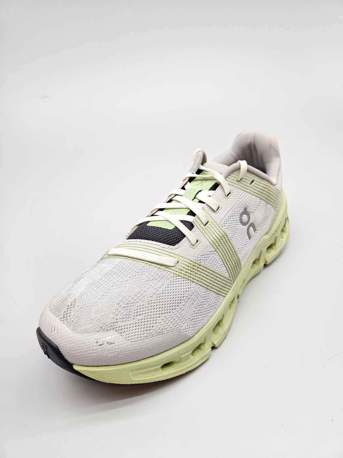 ON RUNNING ORIGINAL PATIKI BR 40