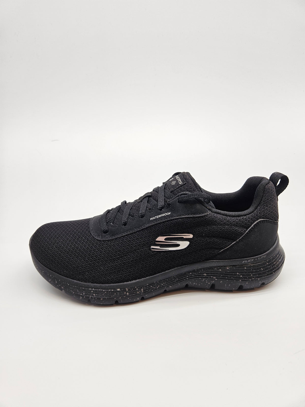 SKECHERS MEMORY ORIGINAL VODOOTPORNI PATIKI BR 38