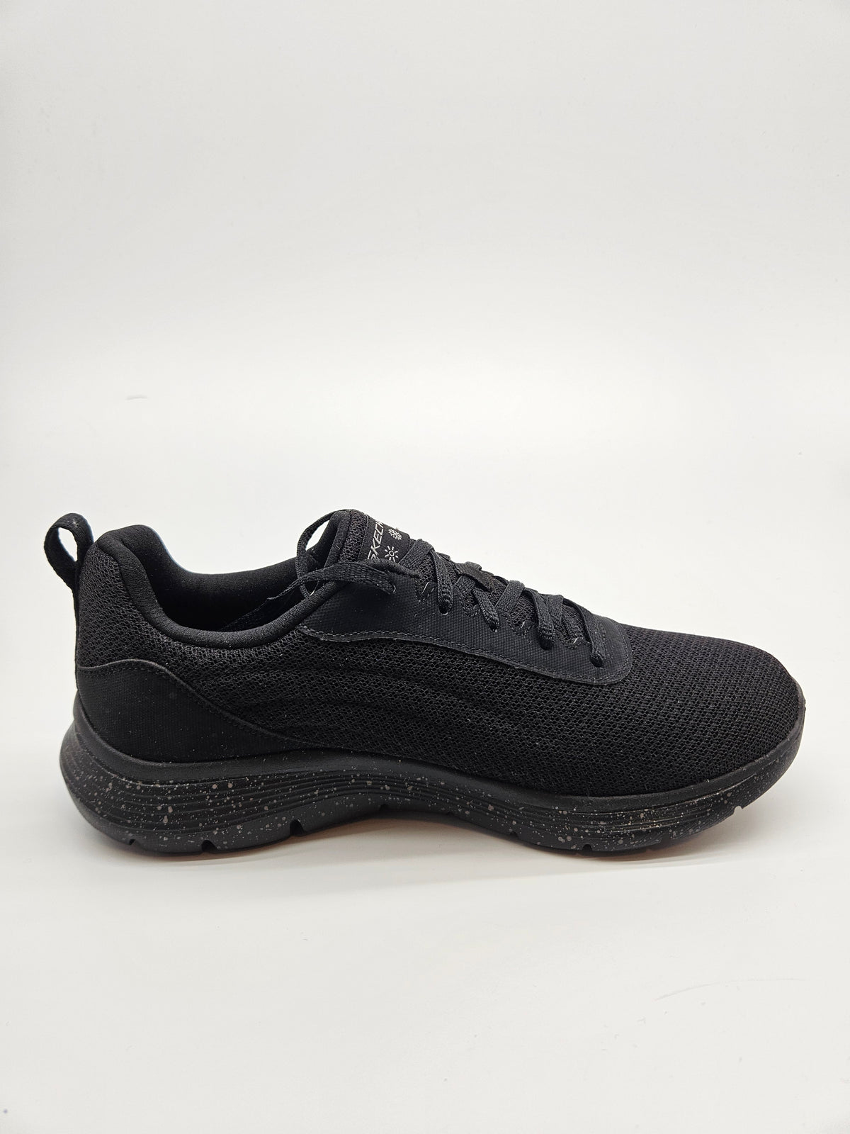 SKECHERS MEMORY ORIGINAL VODOOTPORNI PATIKI BR 38