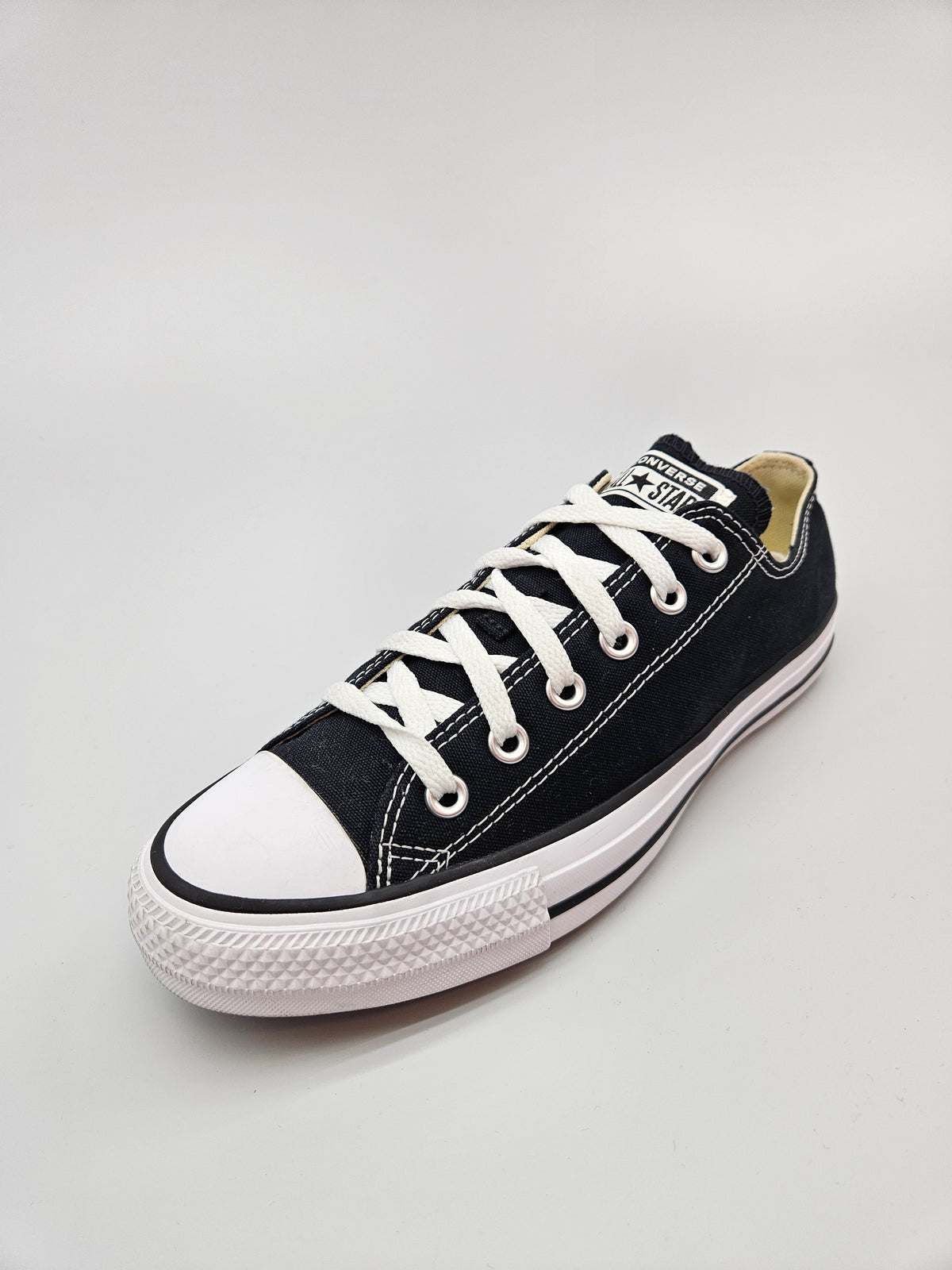 CONVERSE NOVI ORIGINAL PATIKI BR 40