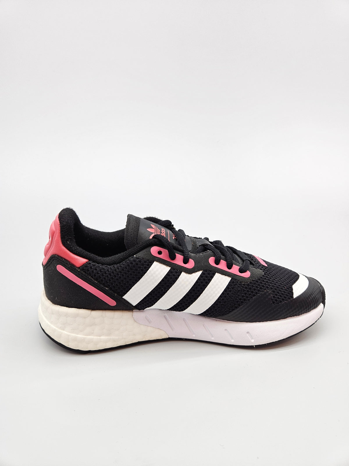 ADIDAS NOVI ORIGINAL PATIKI BR 37