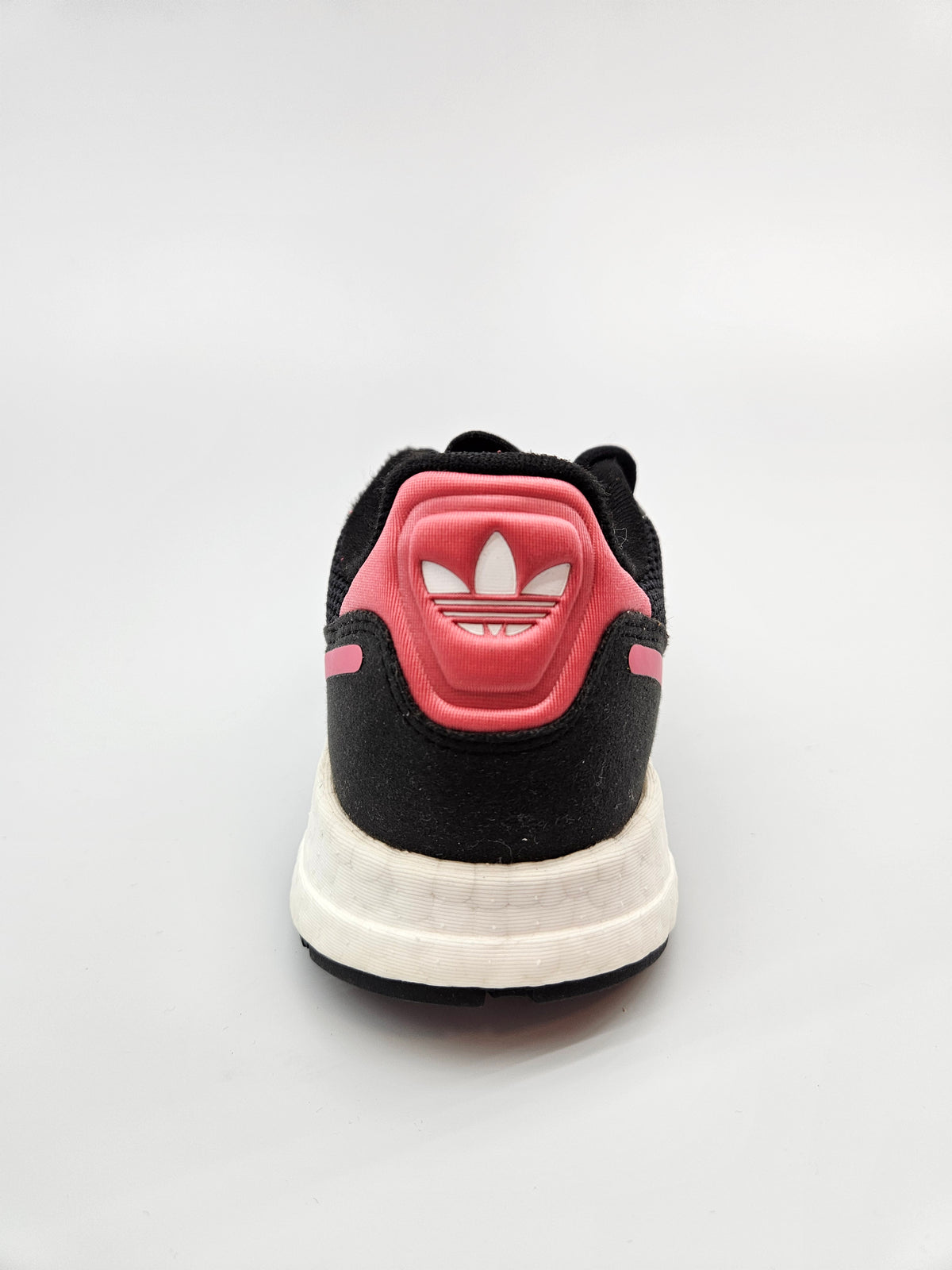 ADIDAS NOVI ORIGINAL PATIKI BR 37