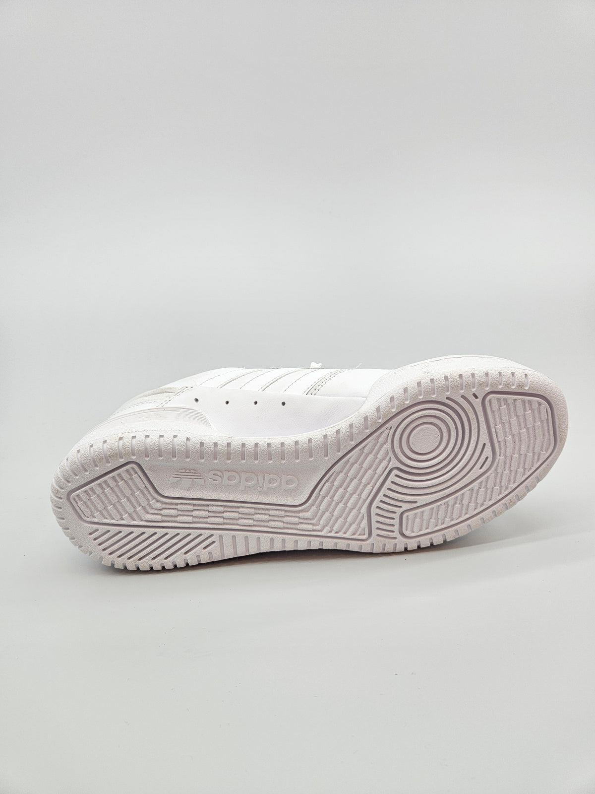 ADIDAS NOVI ORIGINAL PATIKI BR 38.5