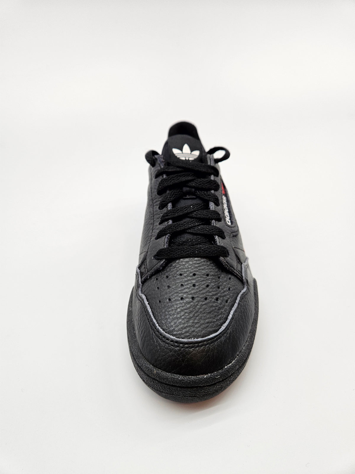 ADIDAS NOVI ORIGINAL PATIKI BR 39