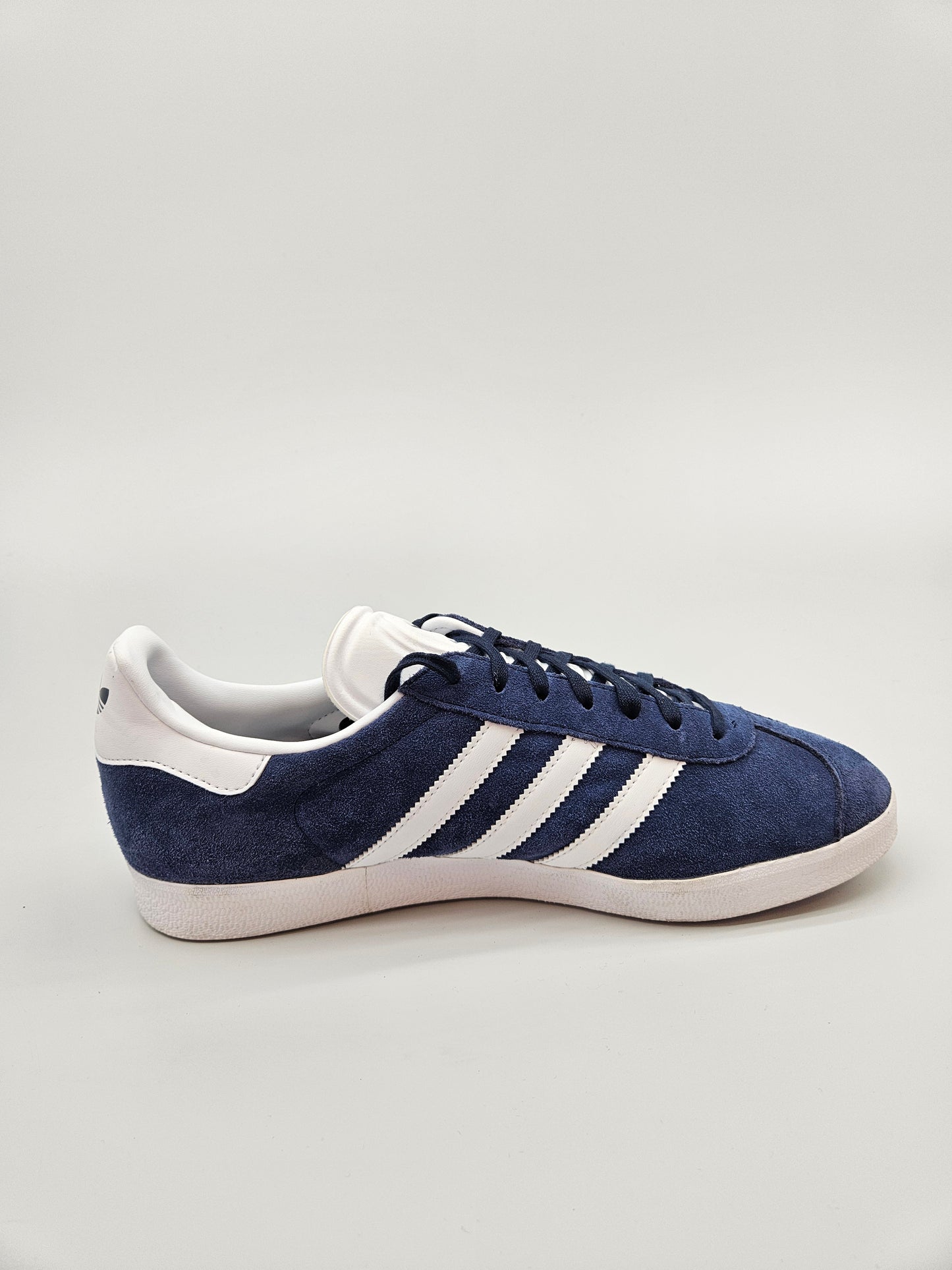 ADIDAS GAZZELE ORIGINAL KOZNI PATIKI BR 46
