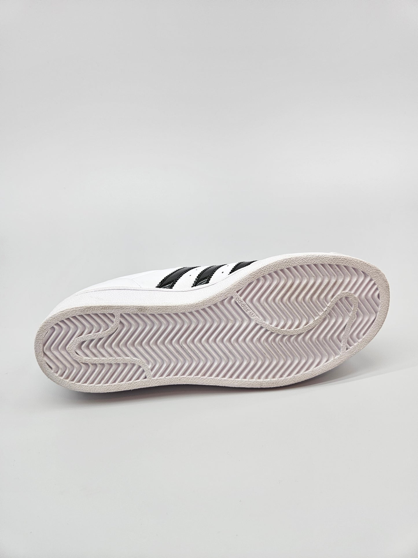 ADIDAS SUPERSTAR ORIGINAL PATIKI BR 38.5
