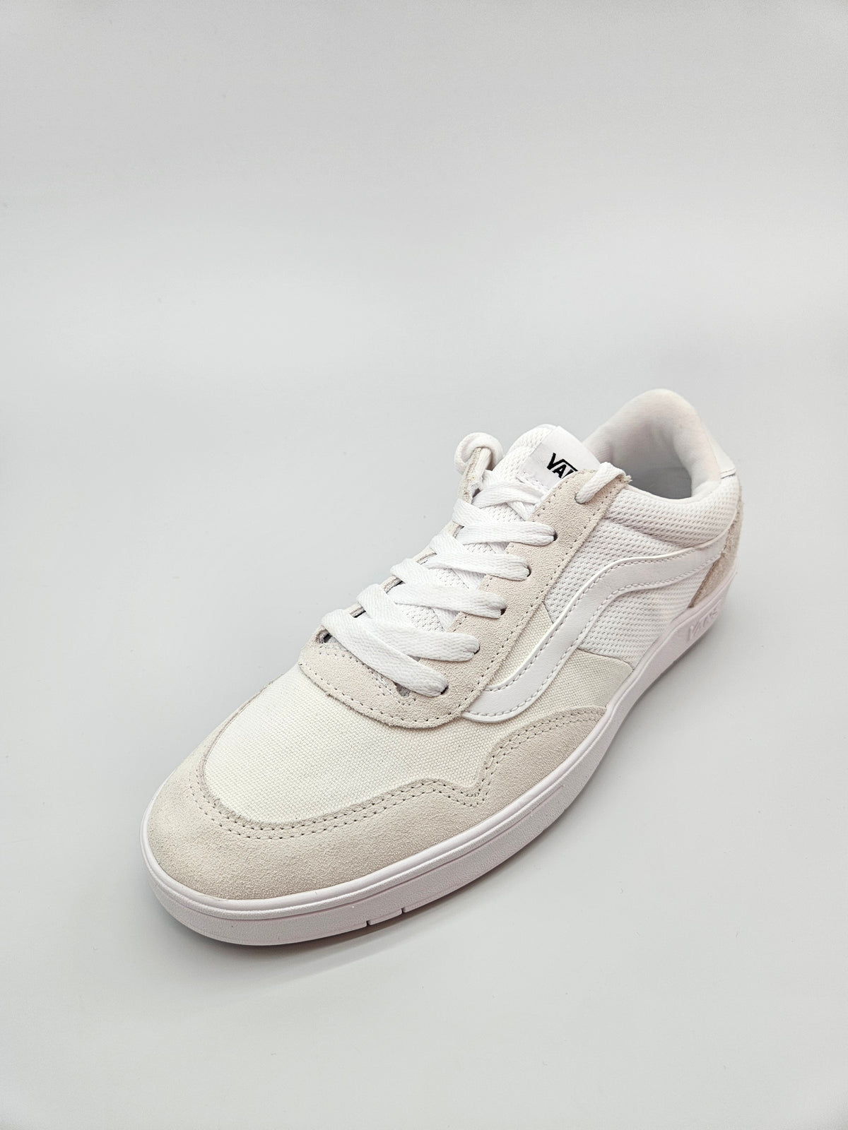 VANS NOVI ORIGINAL PATIKI BR 44.5
