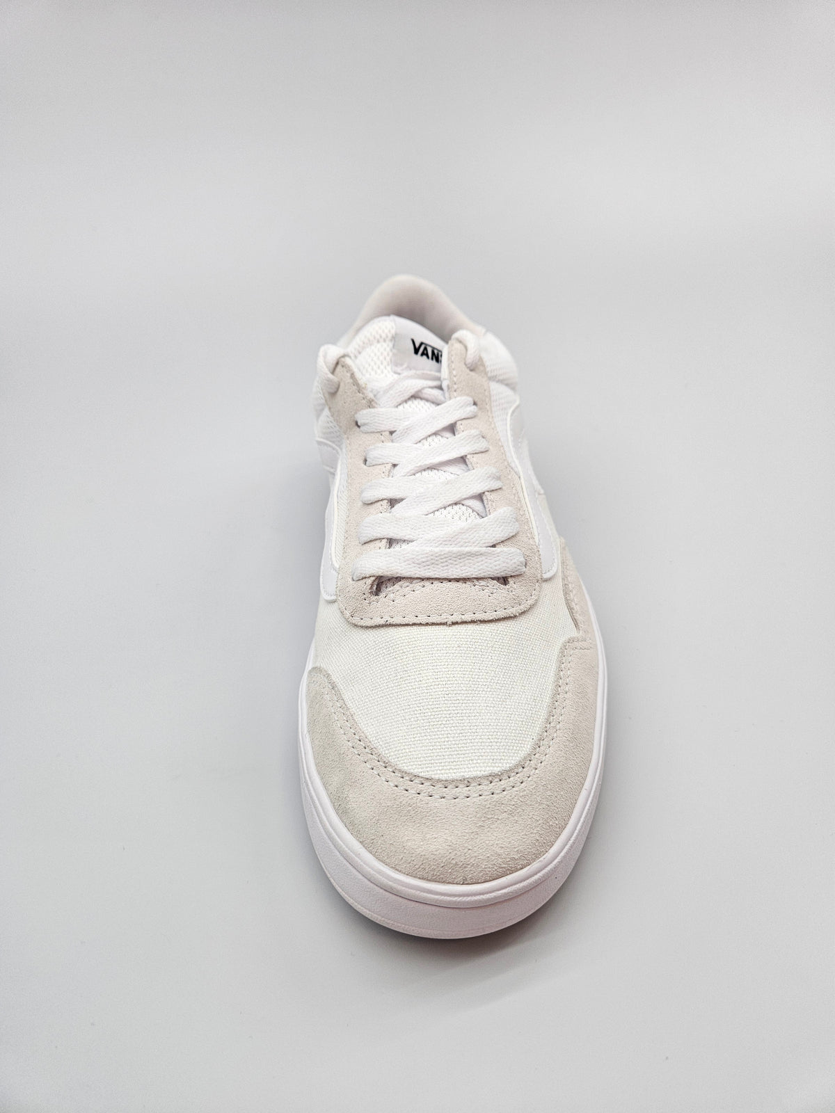 VANS NOVI ORIGINAL PATIKI BR 44.5