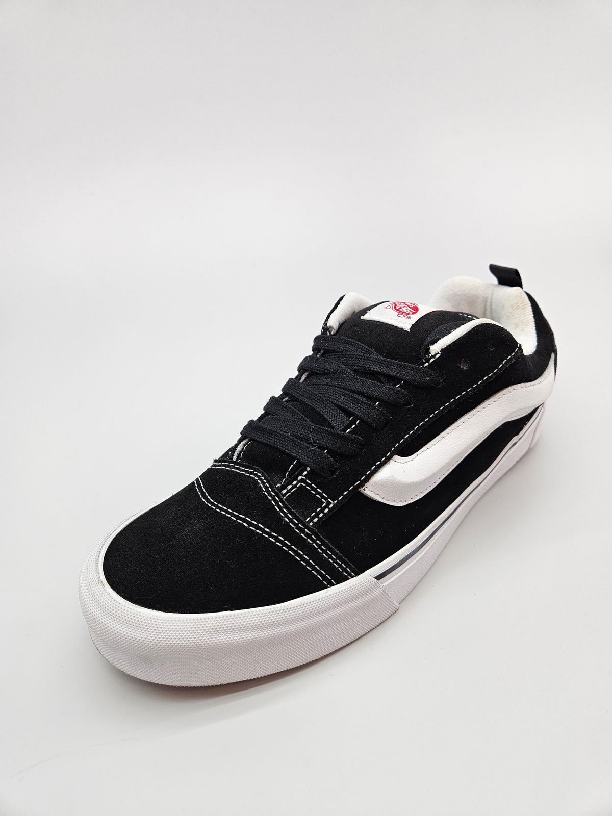 VANS NOVI ORIGINAL PATIKI BR 45