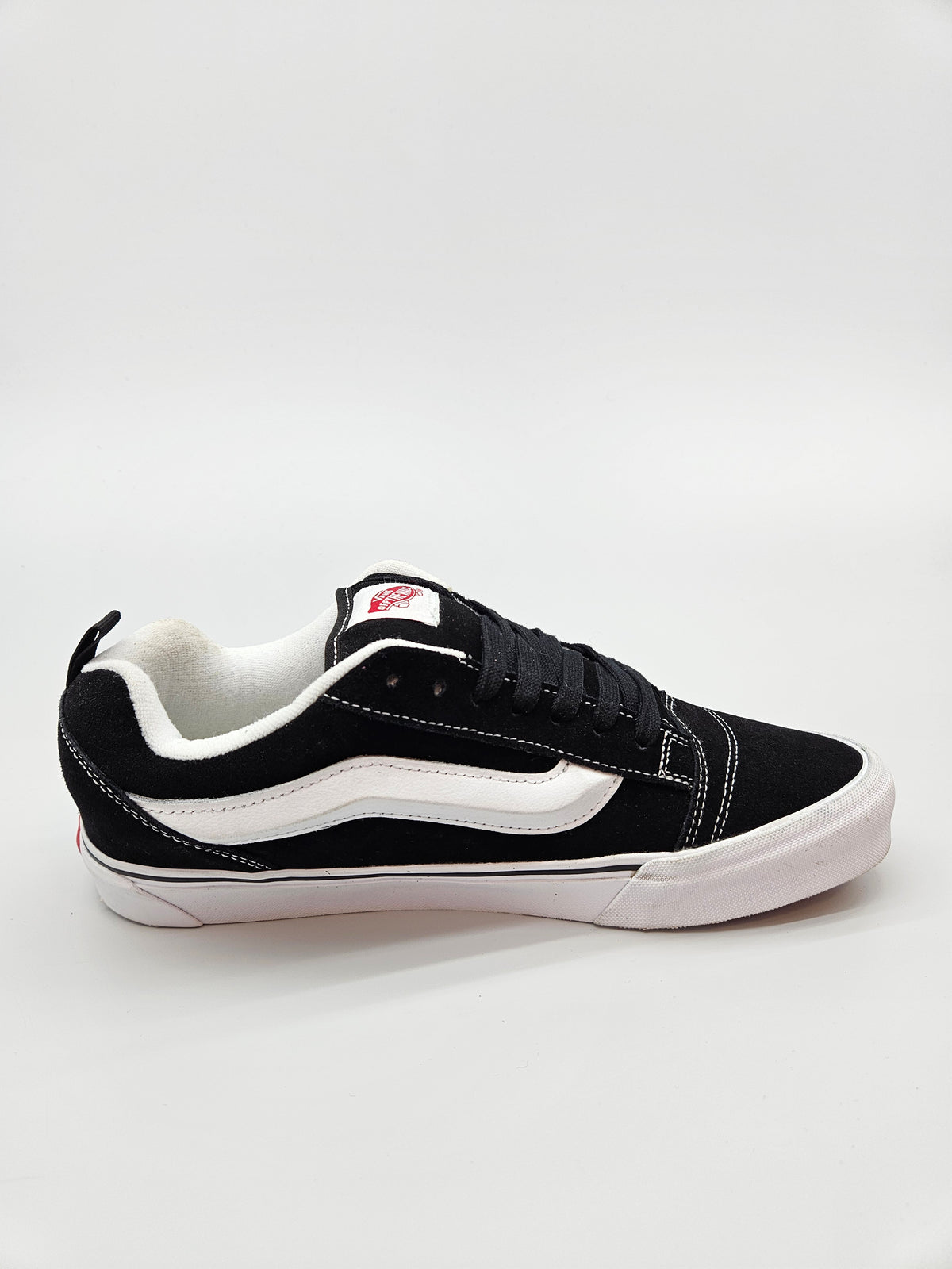 VANS NOVI ORIGINAL PATIKI BR 45