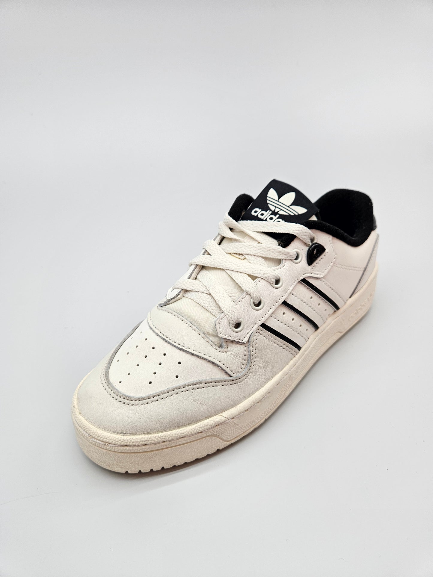 ADIDAS ORIGINAL PATIKI BR 39