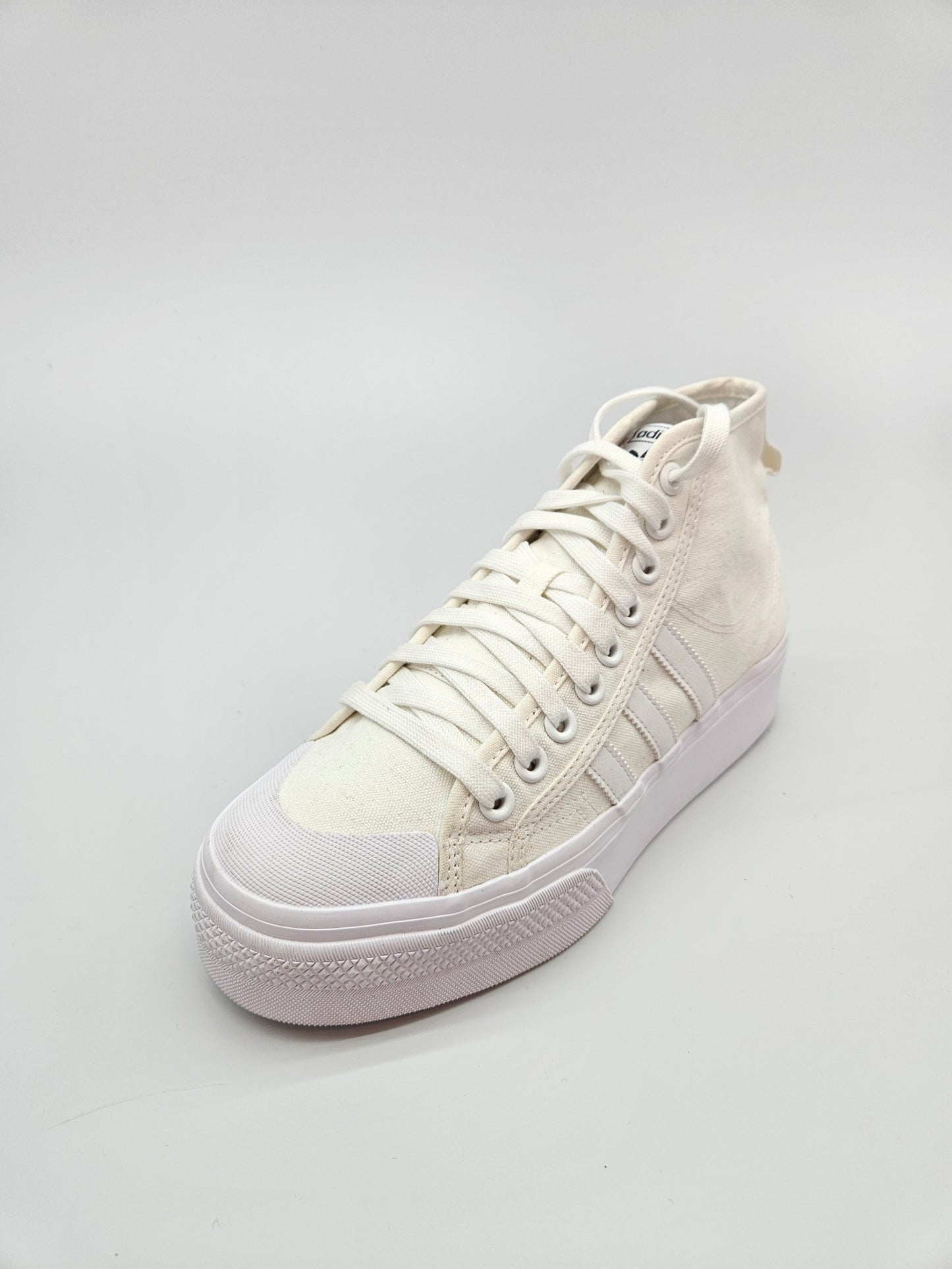 ADIDAS NOVI ORIGINAL PATIKI BR 40.5