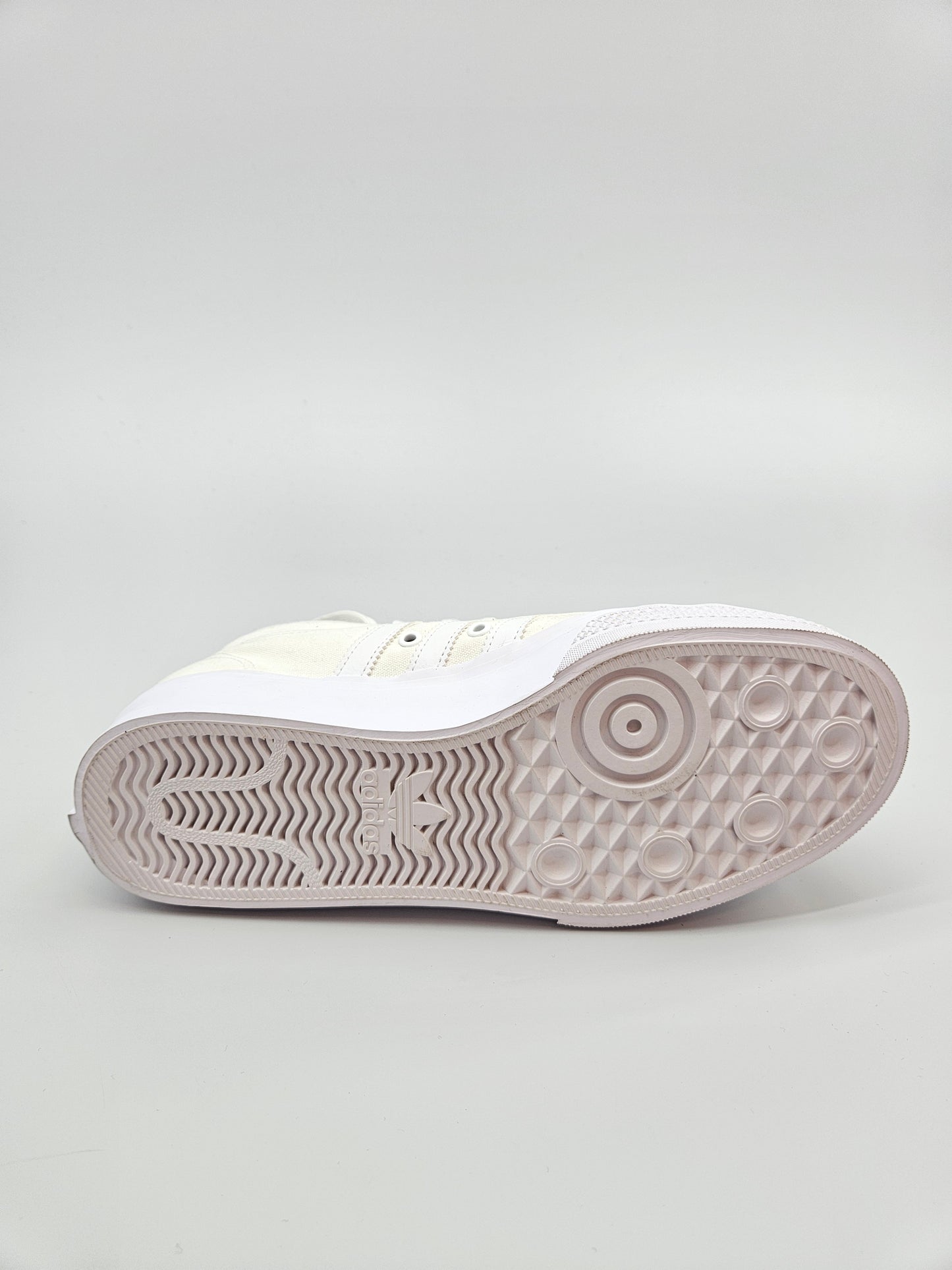 ADIDAS NOVI ORIGINAL PATIKI BR 40.5