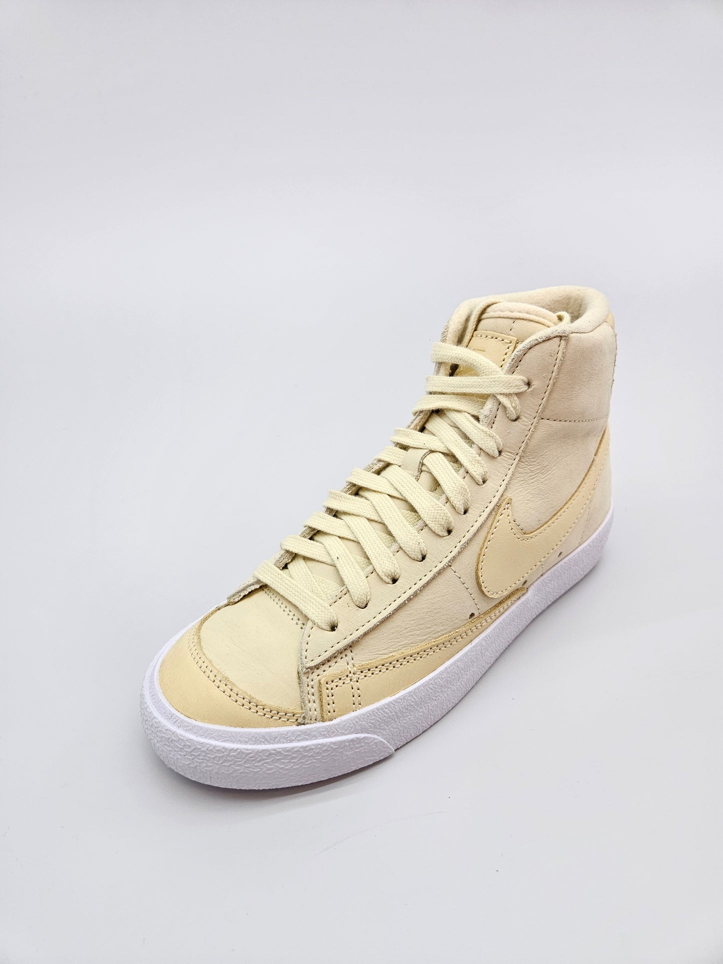 NIKE NOVI ORIGINAL PATIKI BR 36