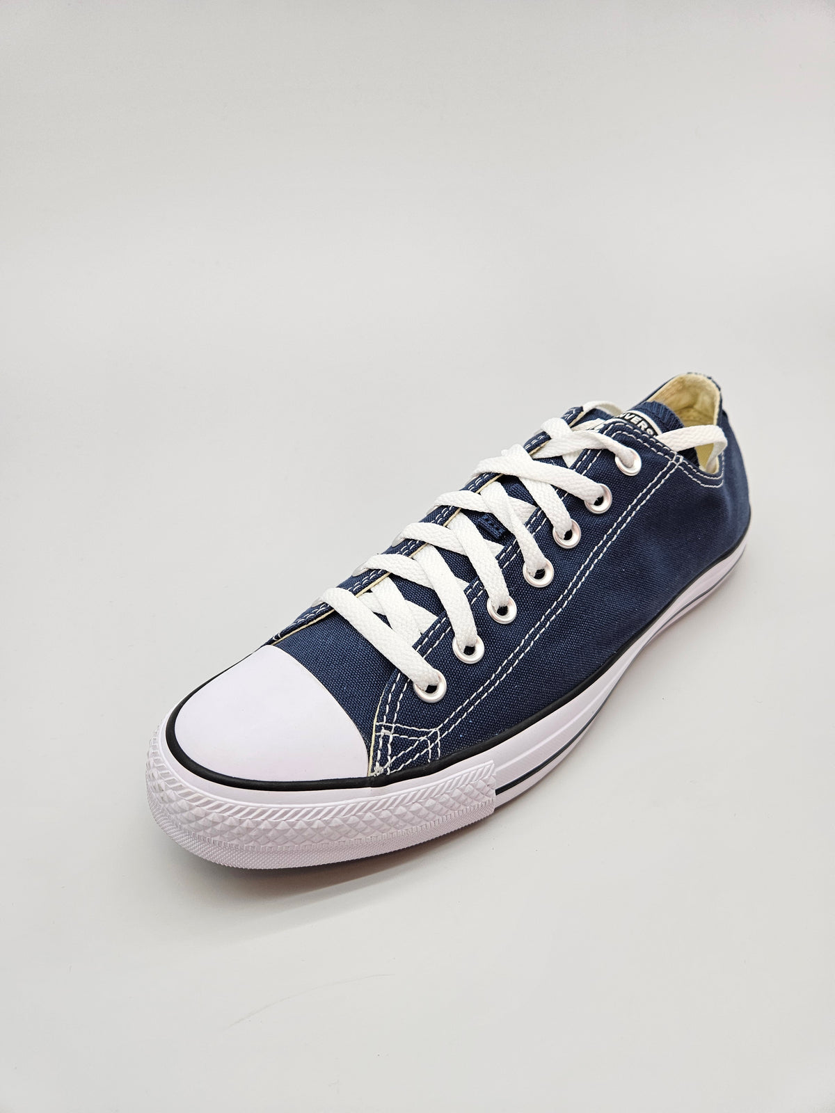 CONVERSE NOVI ORIGINAL PATIKI BR 44