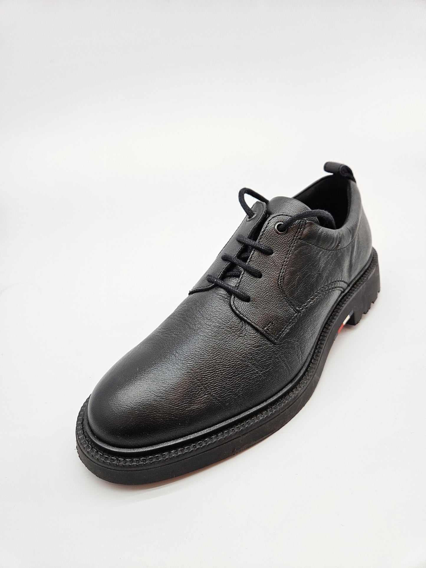 TOMMY HILFIGER ORIGINAL KOZNI CEVLI BR 44