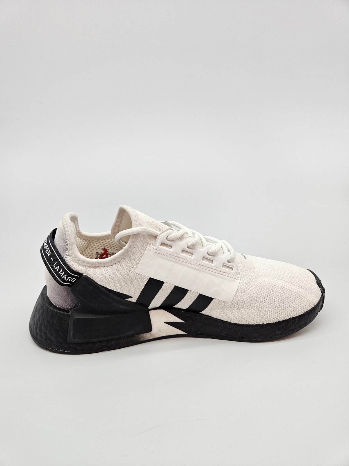 ADIDAS NOVI ORIGINAL PATIKI BR 39