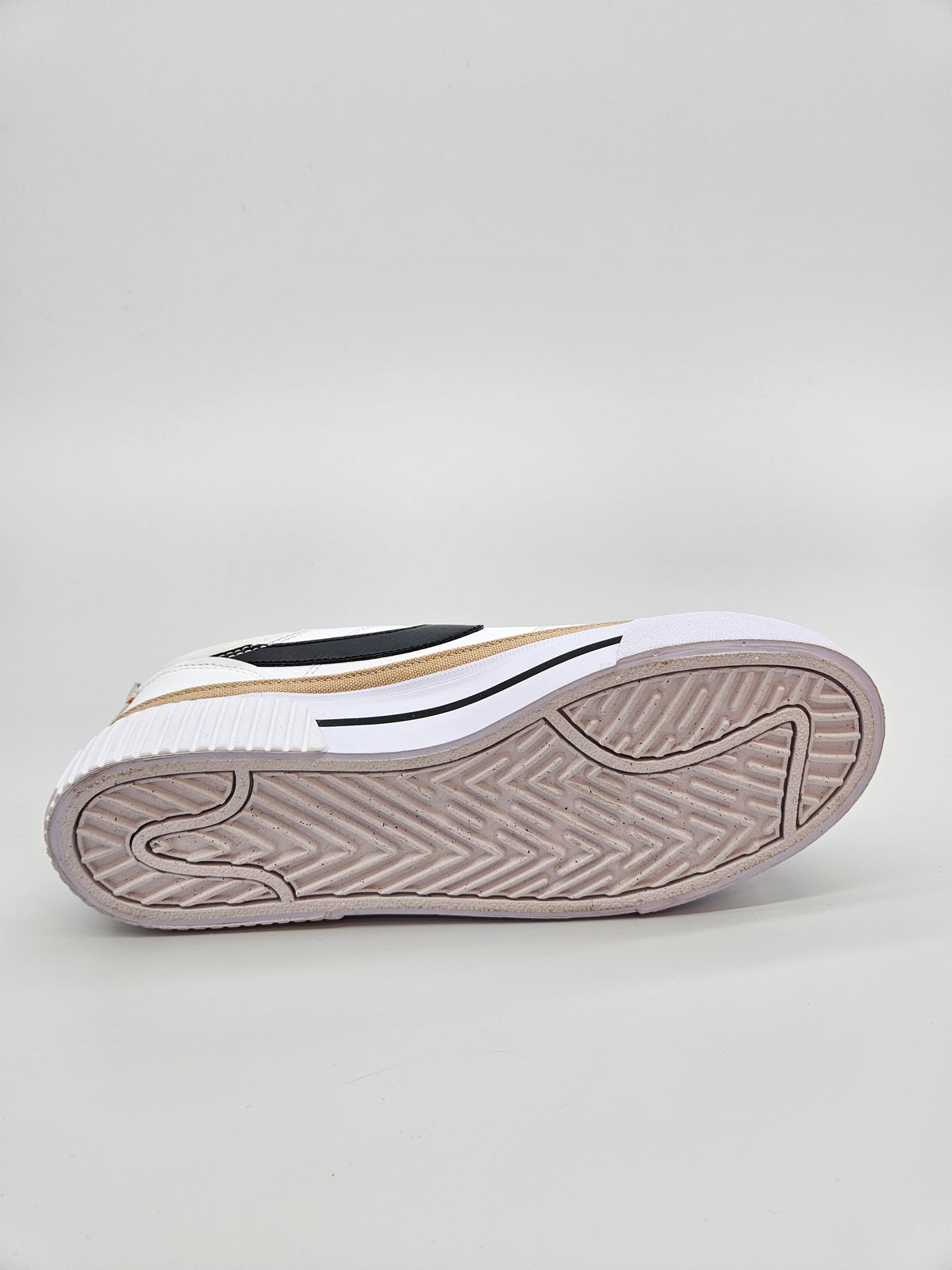 NIKE NOVI ORIGINAL PATIKI BR 40.5