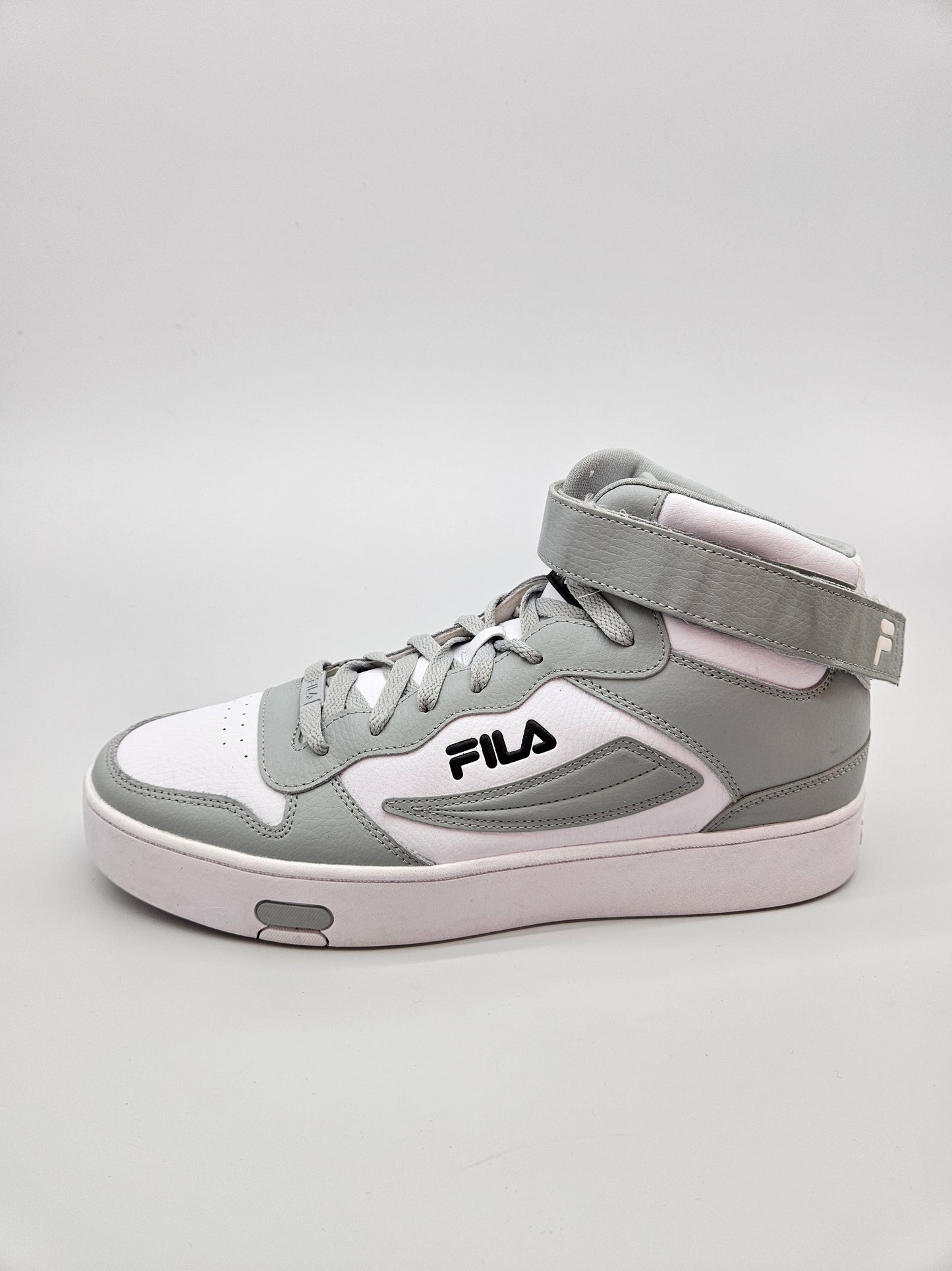 FILA NOVI ORIGINAL PATIKI BR 45