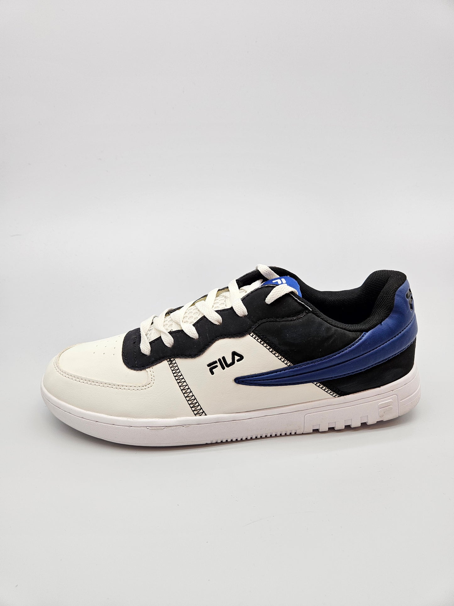 FILA NOVI ORIGINAL PATIKI BR 47