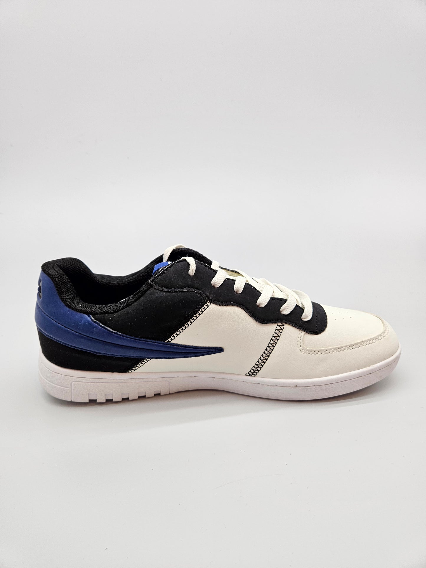 FILA NOVI ORIGINAL PATIKI BR 47