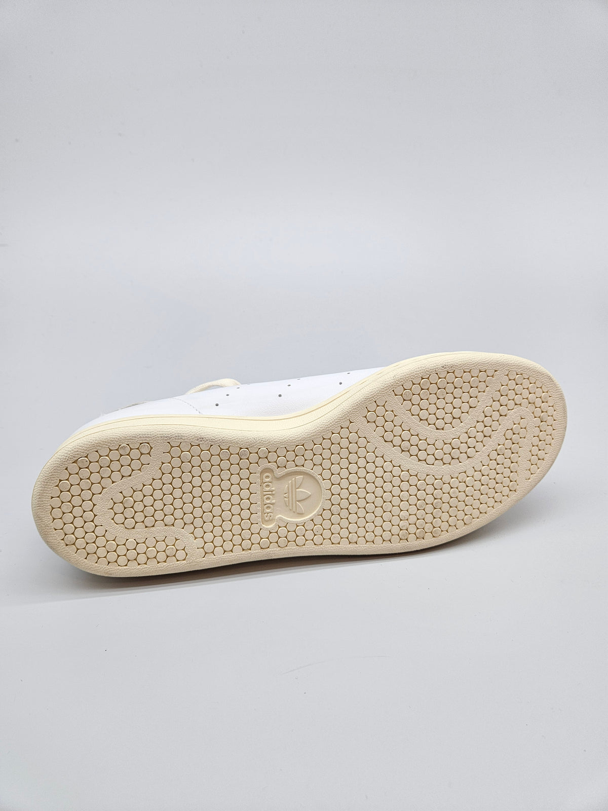 ADIDAS NOVI ORIGINAL PATIKI BR 42.5