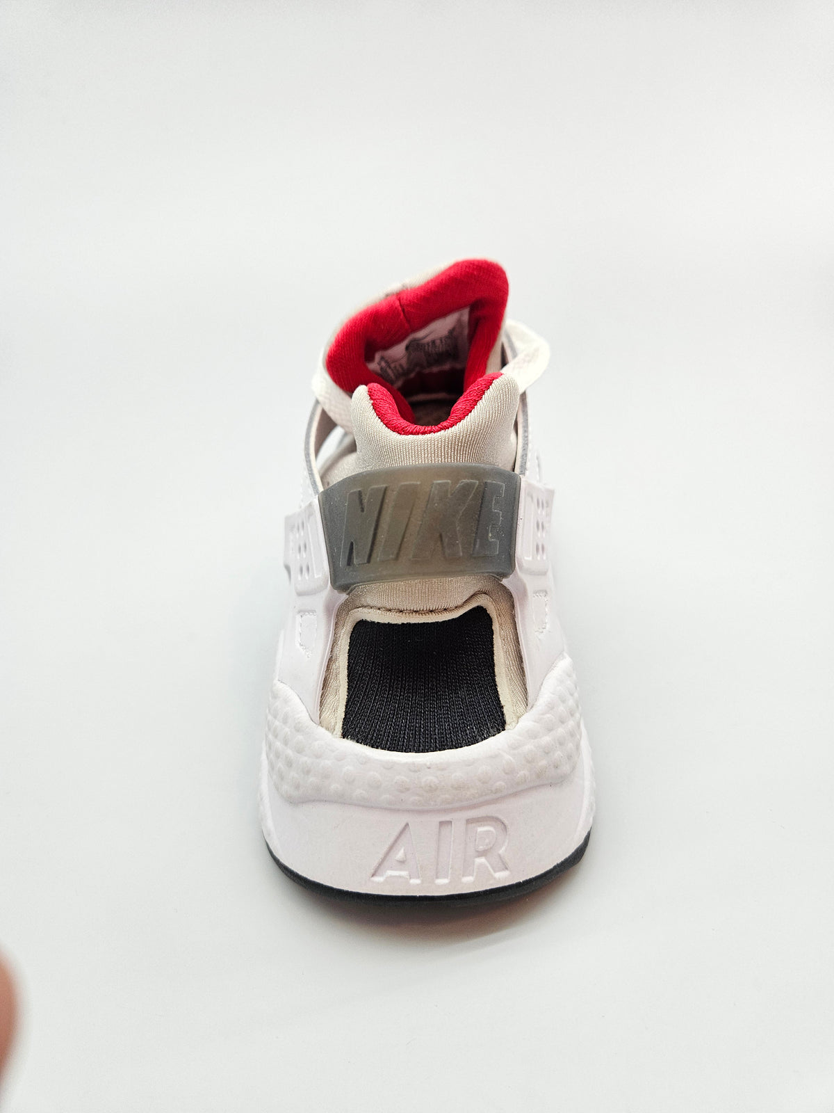 NIKE HUARACHE NOVI ORIGINAL PATIKI BR 37.5