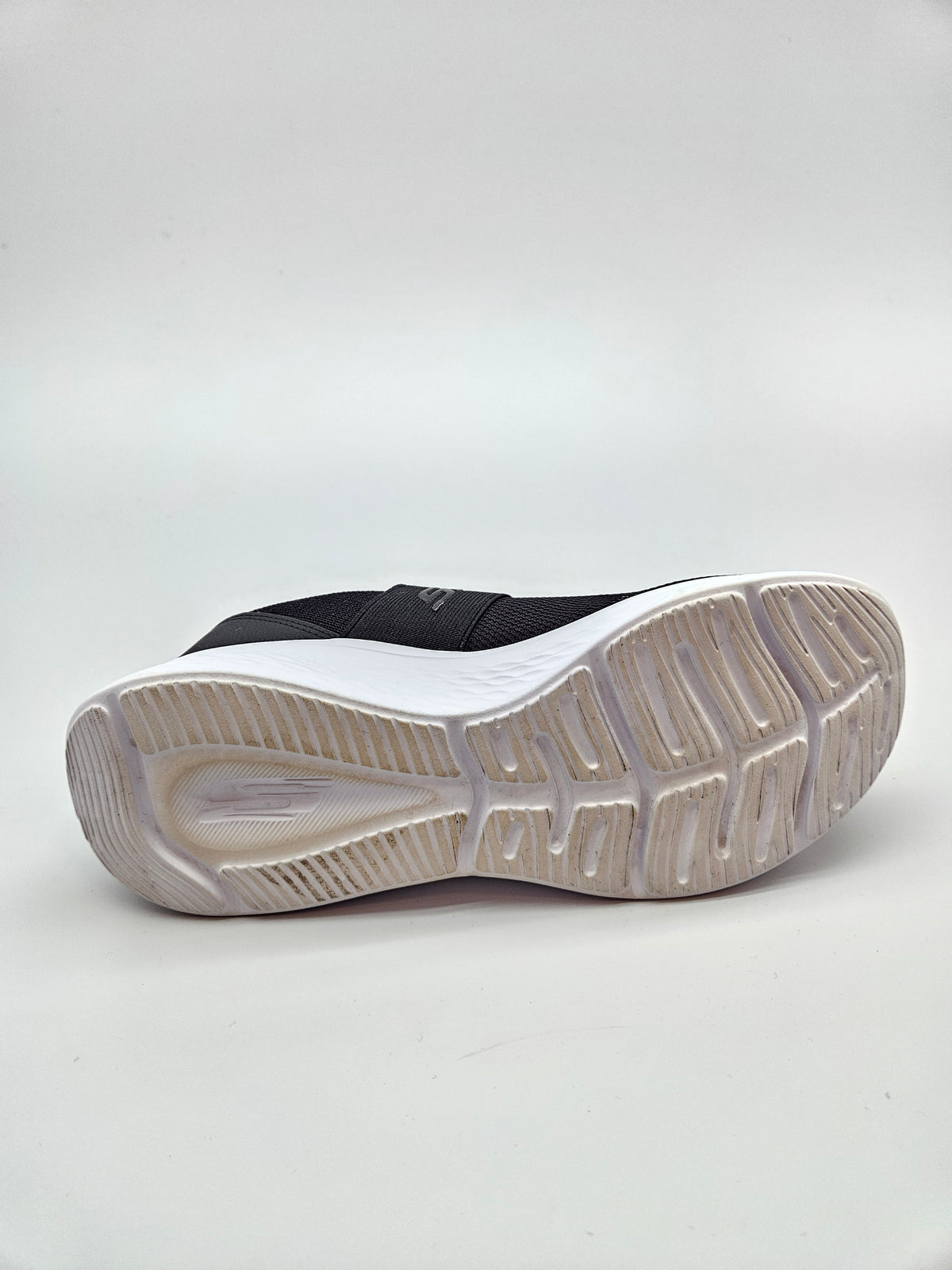 SKECHERS MEMORY ORIGINAL PATIKI BR 38