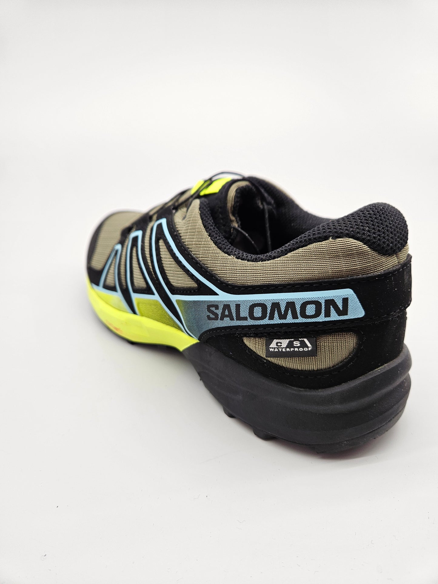 SALOMON ORIGINAL NOVI VODOTPORNI PATIKI BR 37
