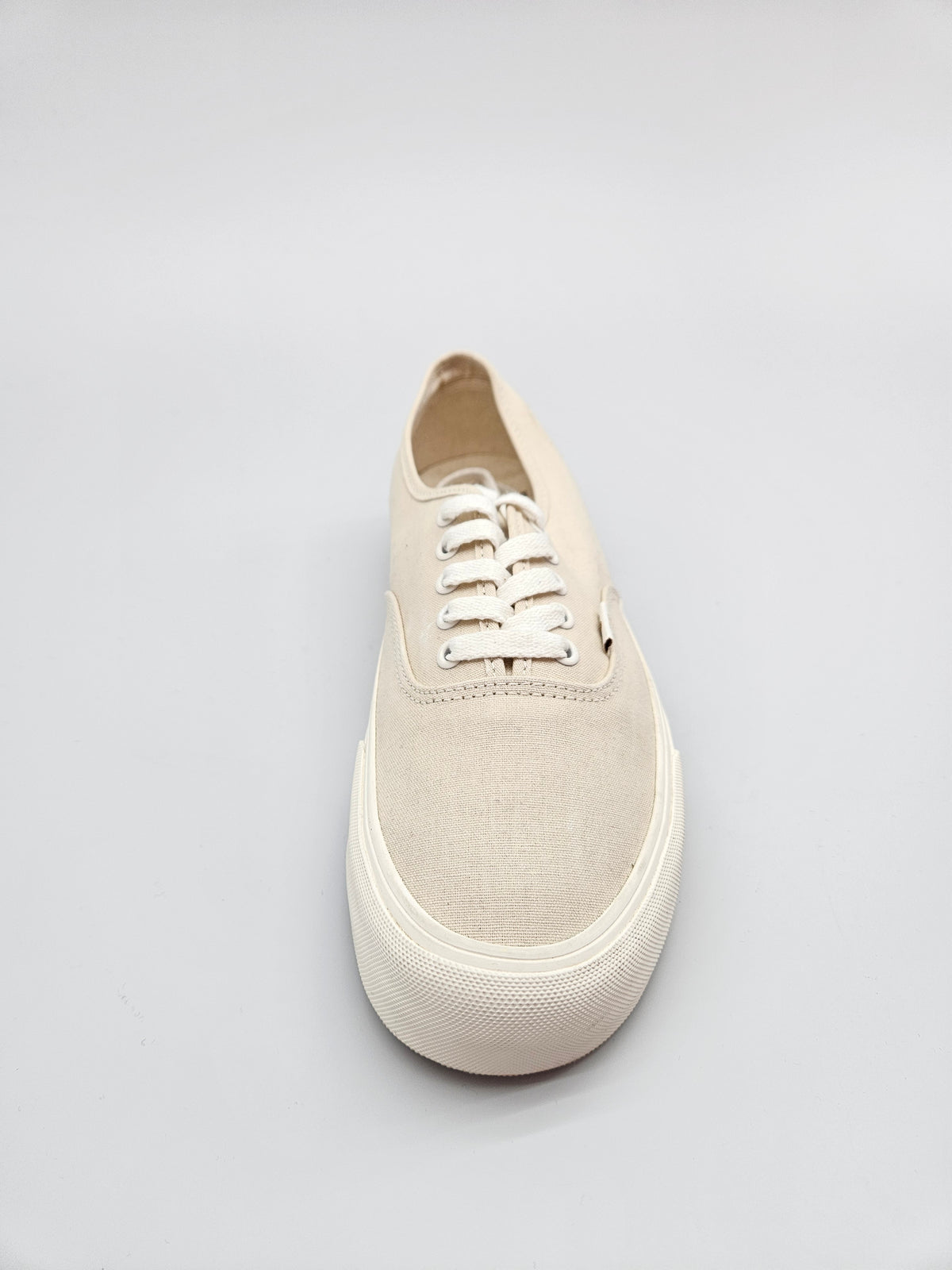 VANS NOVI ORIGINAL PATIKI BR 42