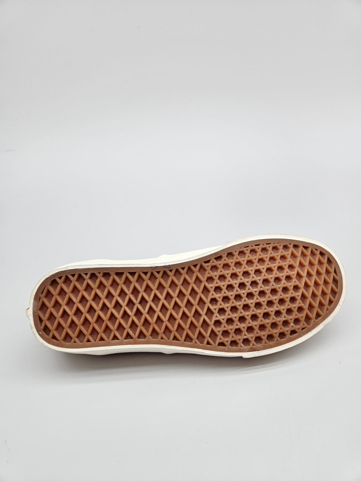 VANS NOVI ORIGINAL PATIKI BR 42