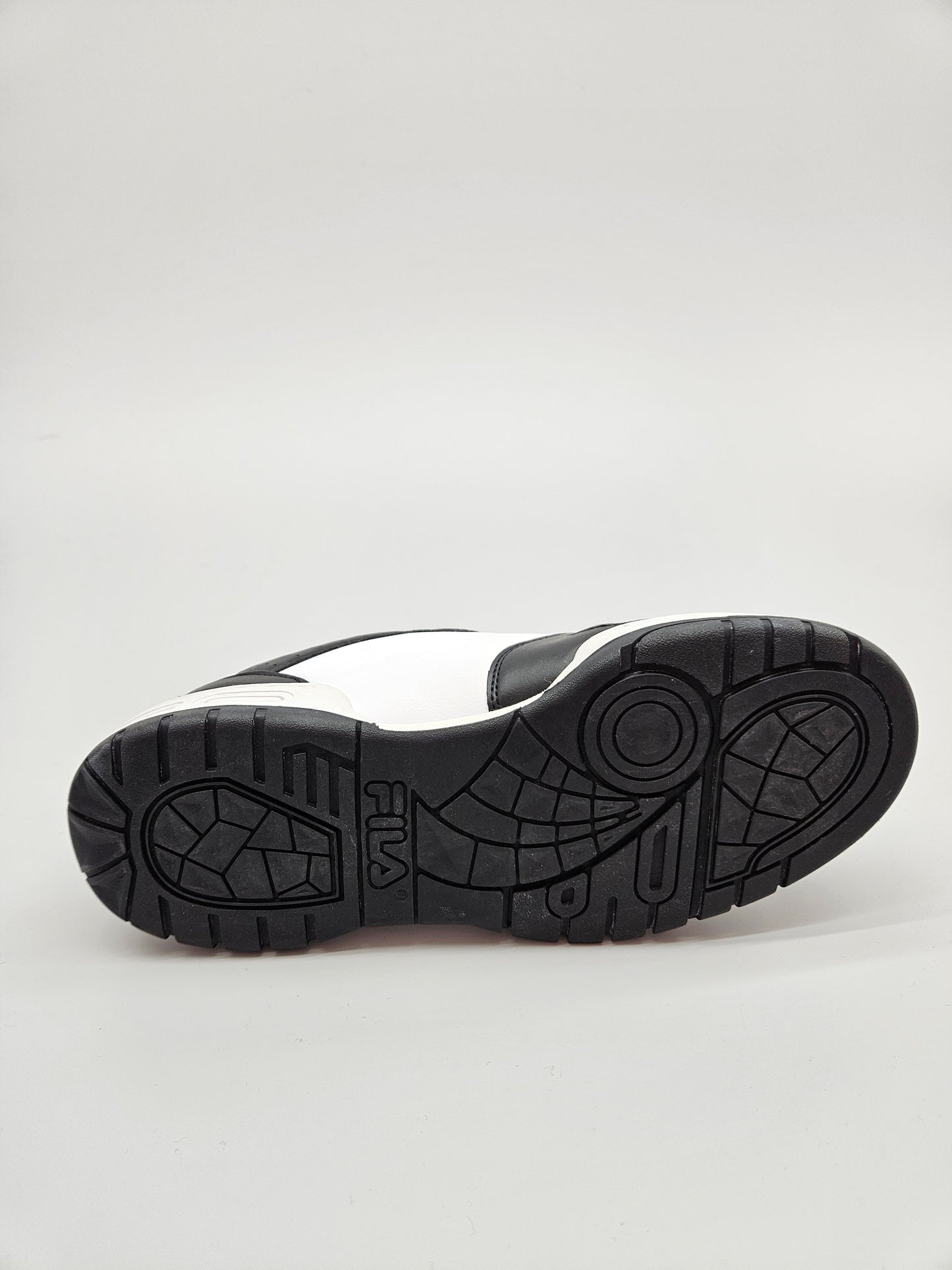 FILA NOVI ORIGINAL PATIKI BR 38.5