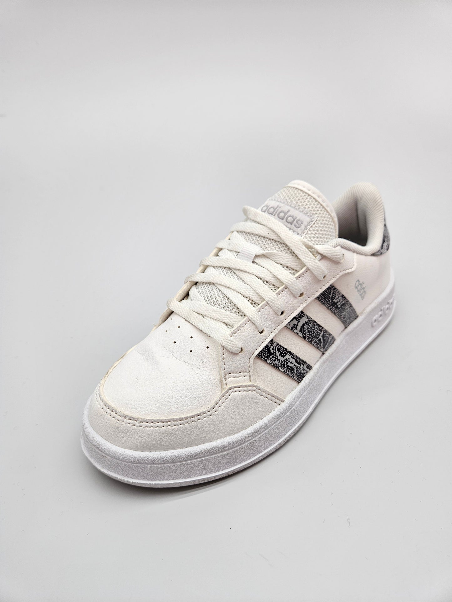 ADIDAS ORIGINAL PATIKI BR 36