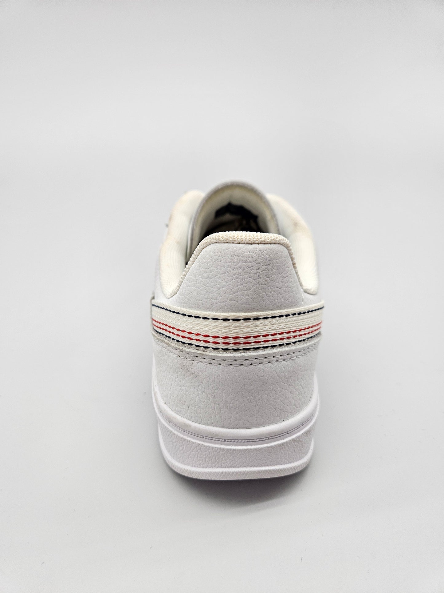 TOMMY HILFIGER ORIGINAL PATIKI BR 39