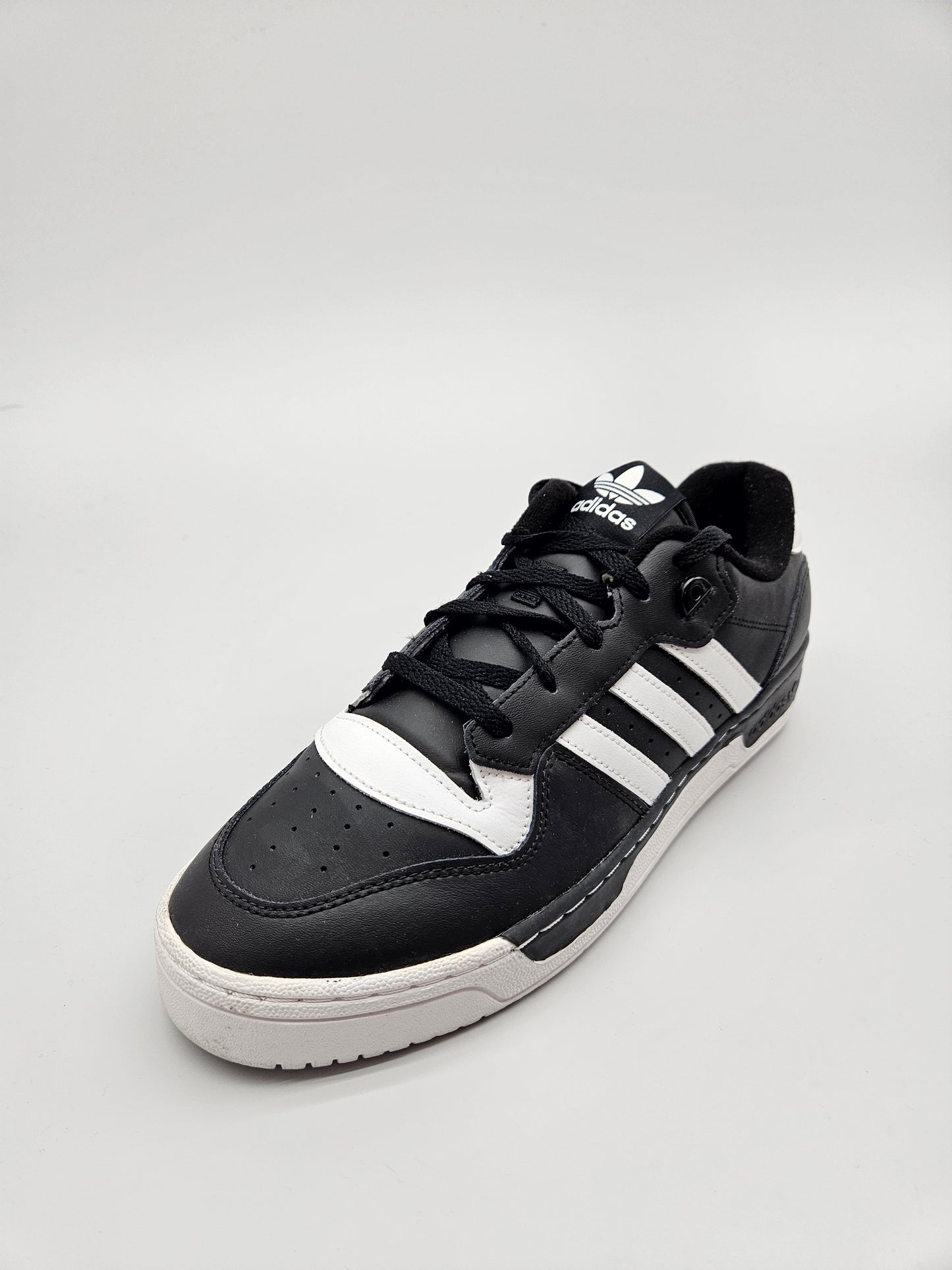 ADIDAS ORIGINAL PATIKI BR 46