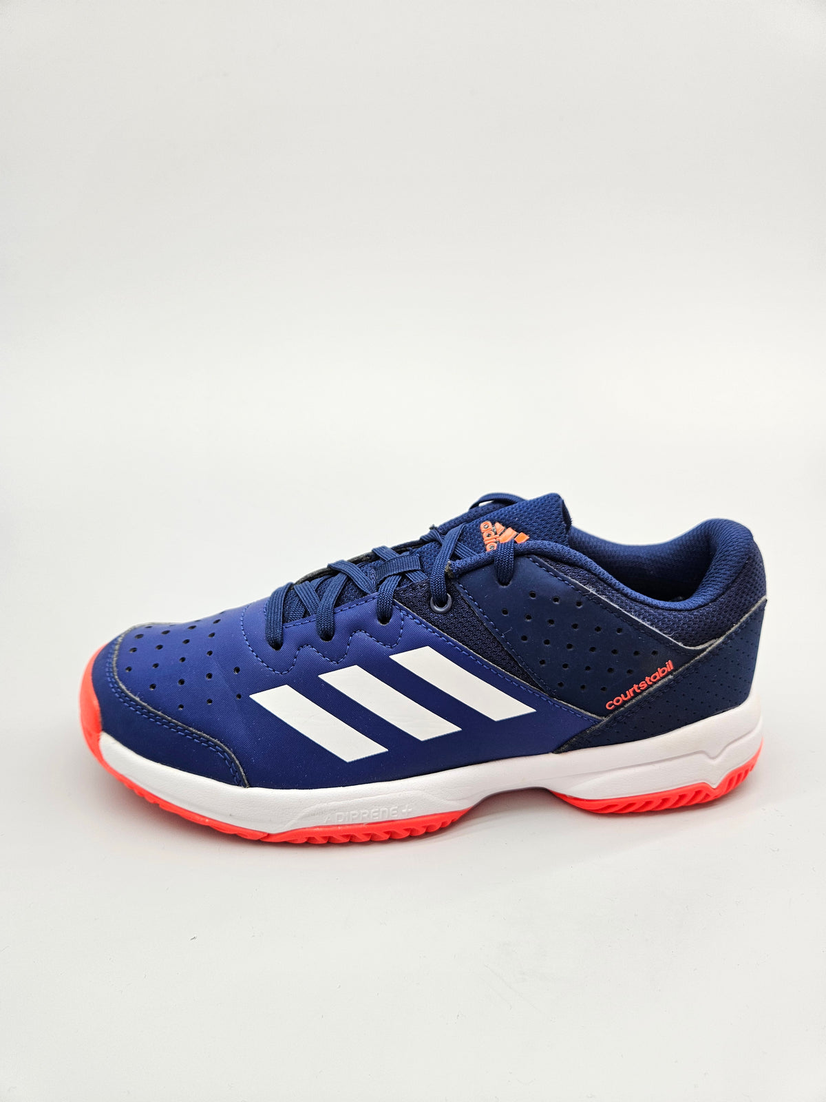 ADIDAS NOVI ORIGINAL PATIKI BR 38