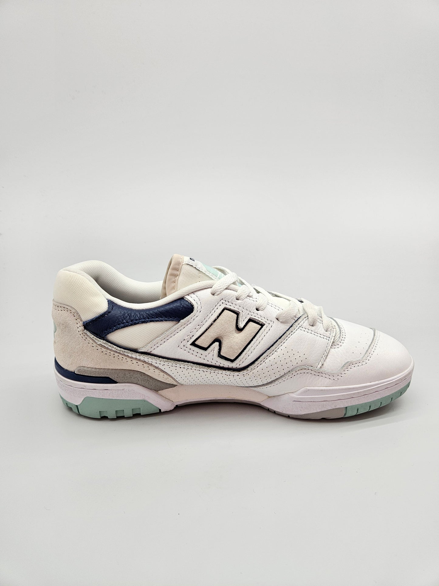 NEW BALANCE NOVI ORIGINAL PATIKI BR 44