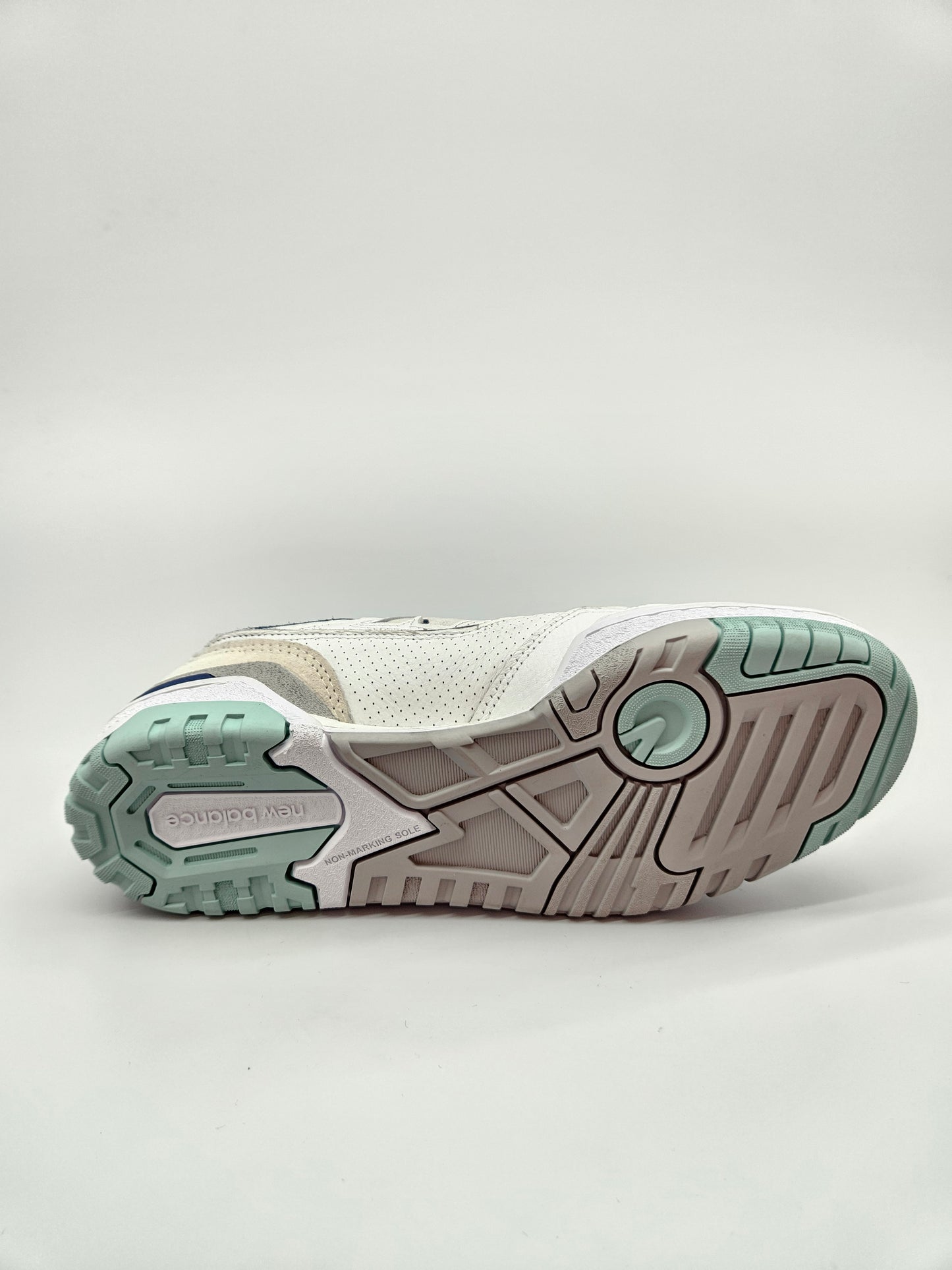 NEW BALANCE NOVI ORIGINAL PATIKI BR 44