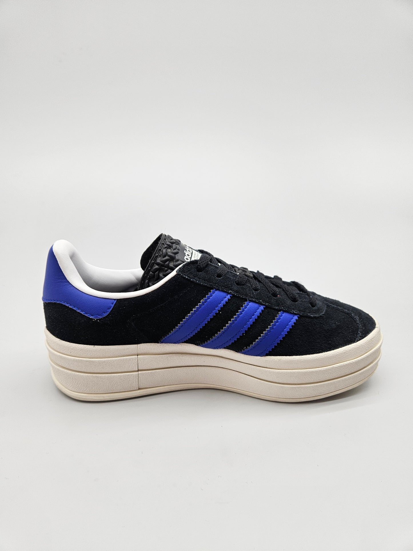 ADIDAS GAZZELE NOVI ORIGINAL PATIKI BR 36