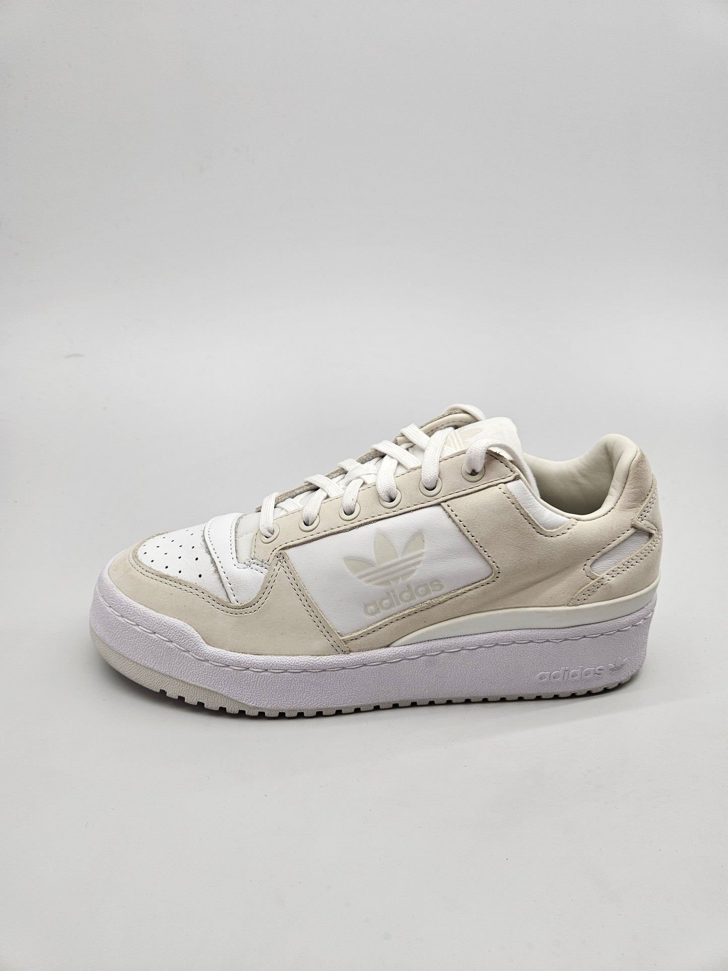 ADIDAS NOVI ORIGINAL PATIKI BR 40.5