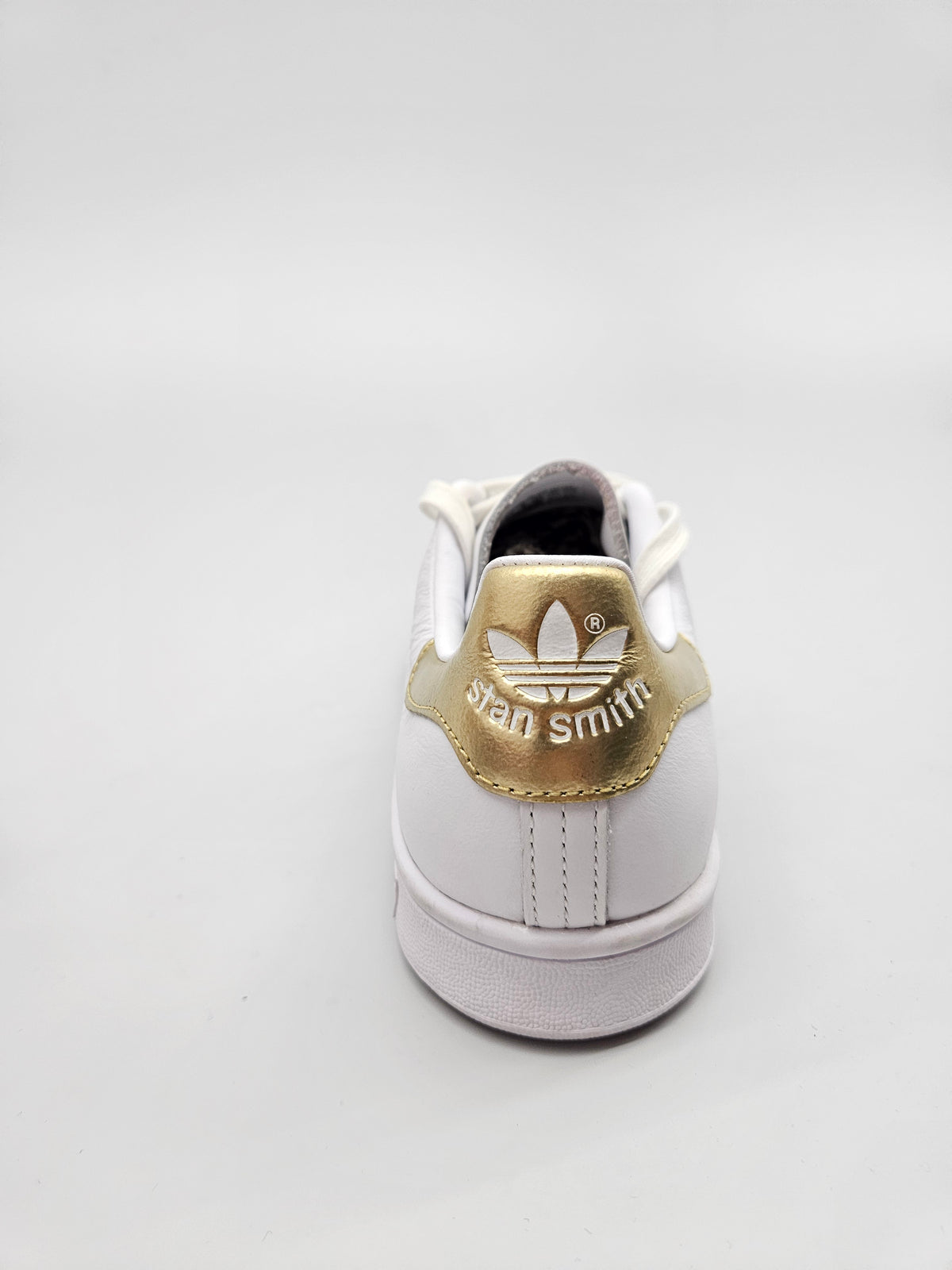 ADIDAS NOVI ORIGINAL PATIKI BR 39